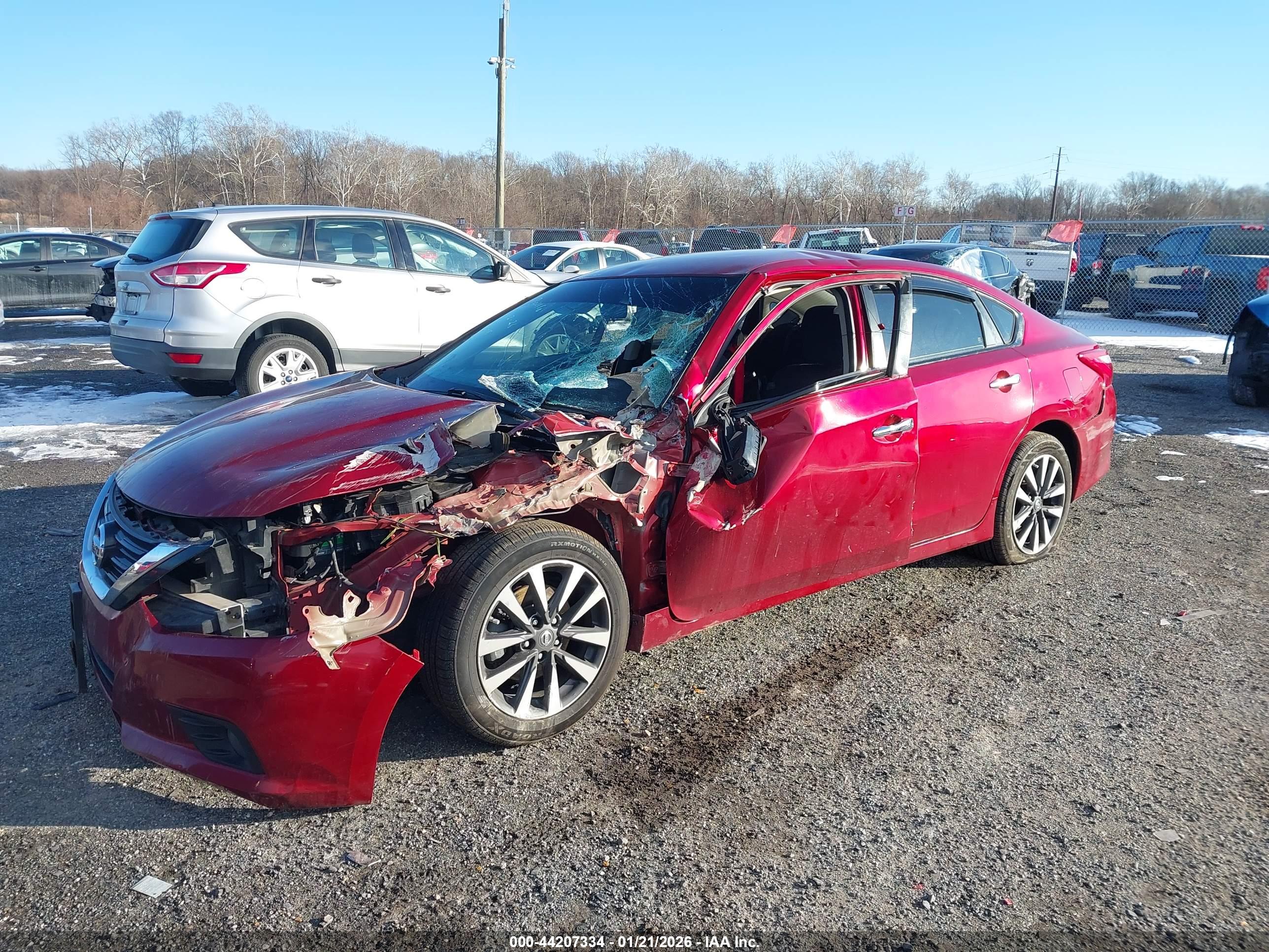 NISSAN ALTIMA image 2