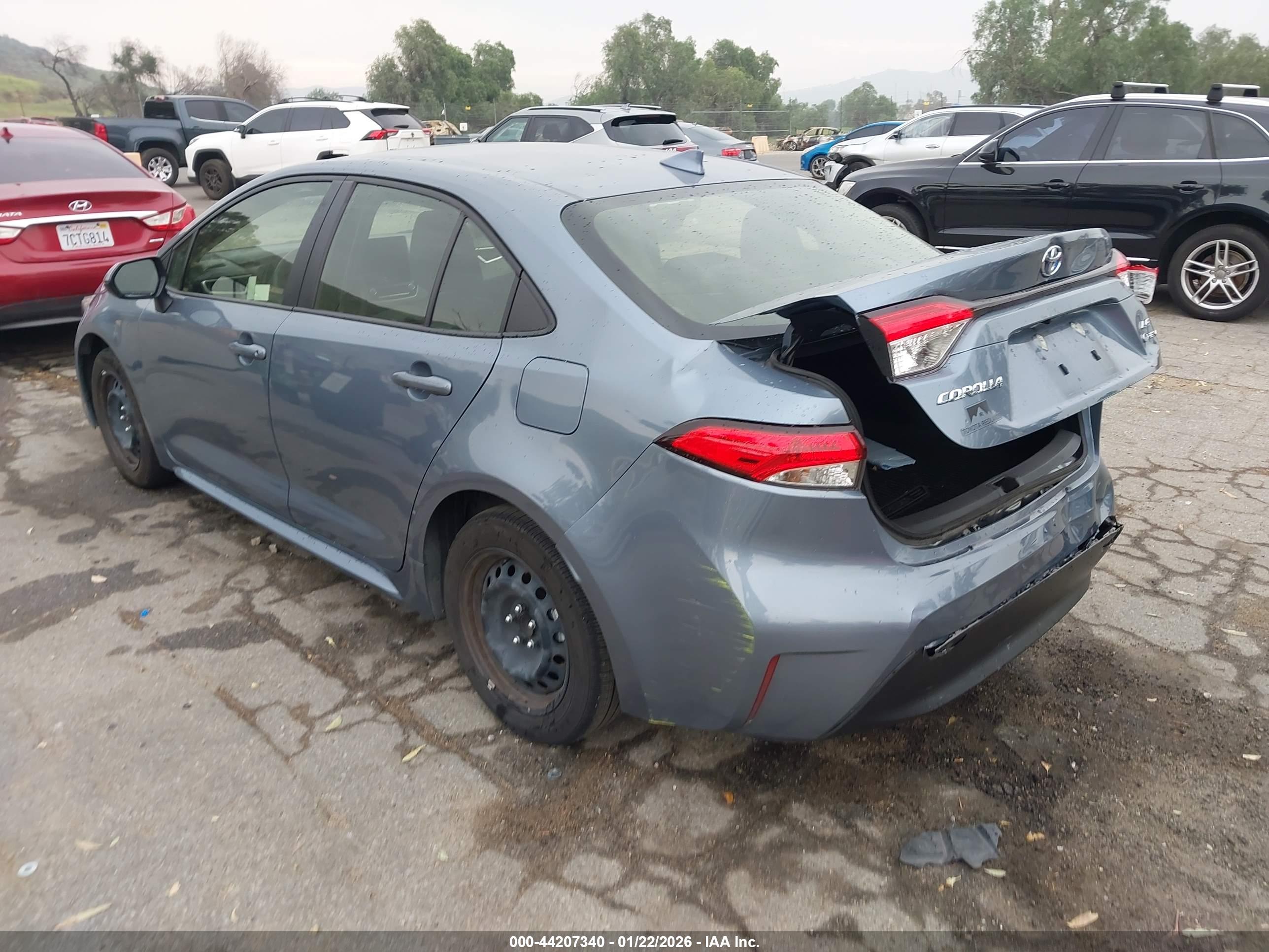 TOYOTA COROLLA image 3