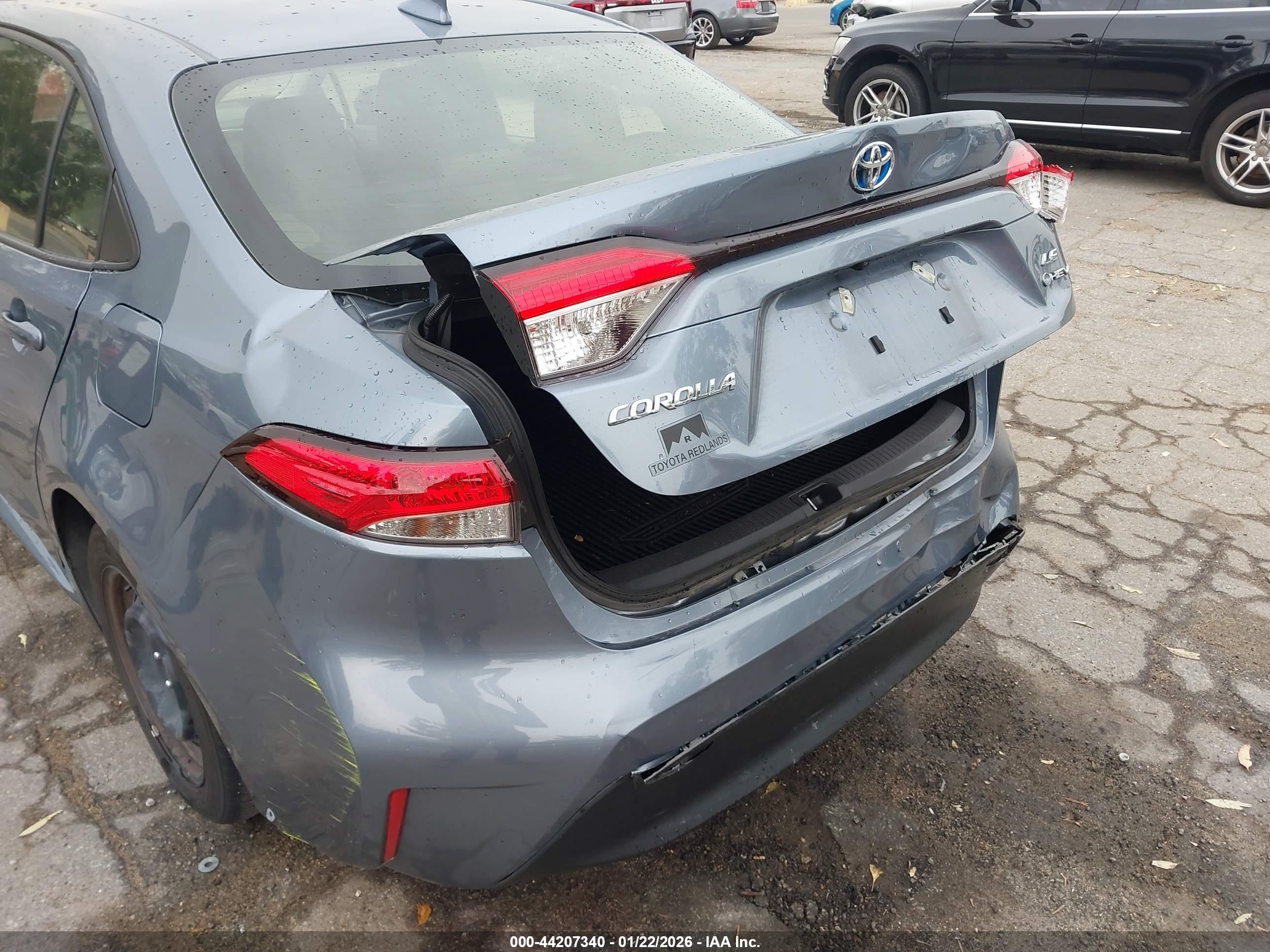 TOYOTA COROLLA image 6