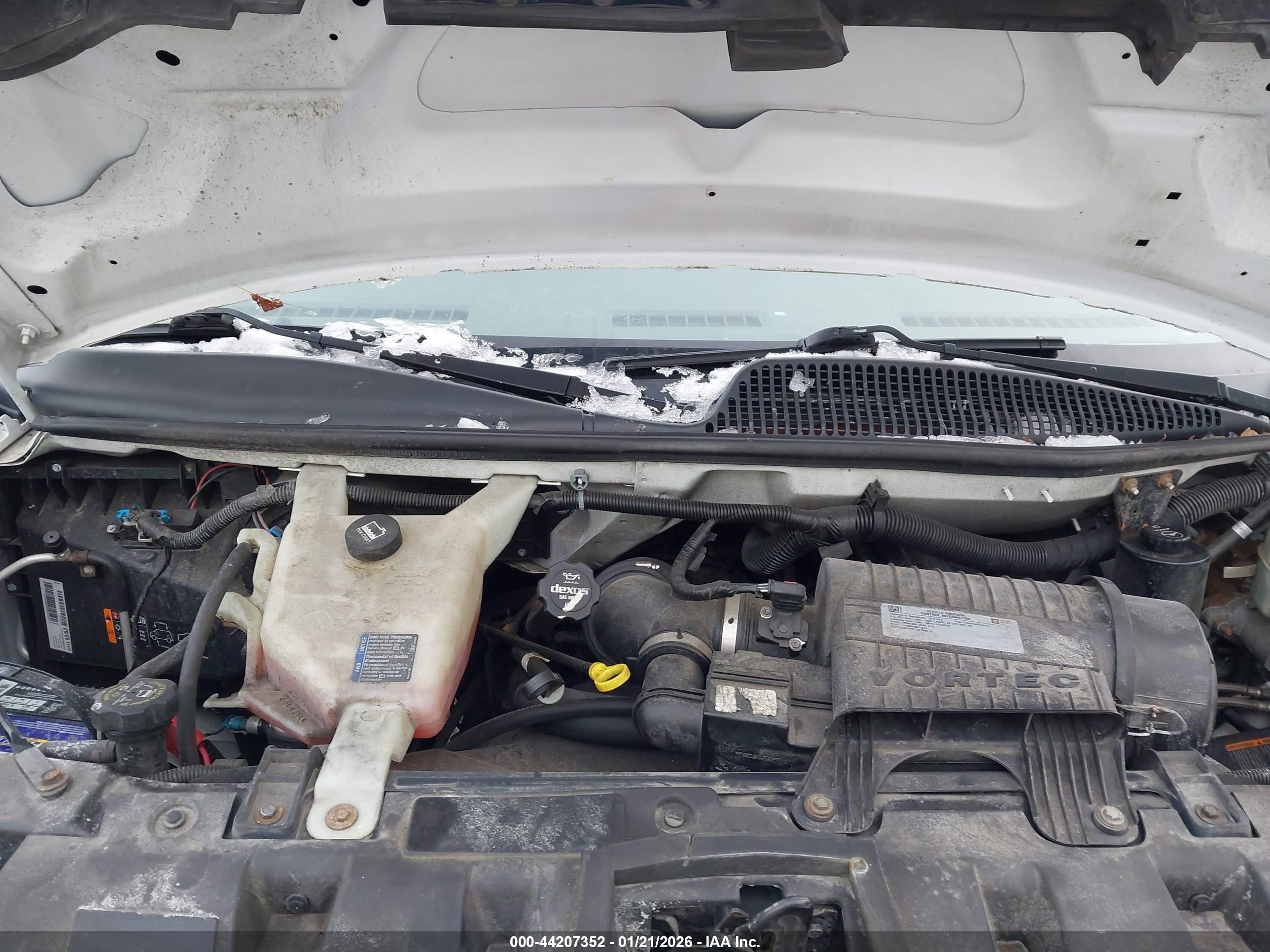 CHEVROLET EXPRESS image 10