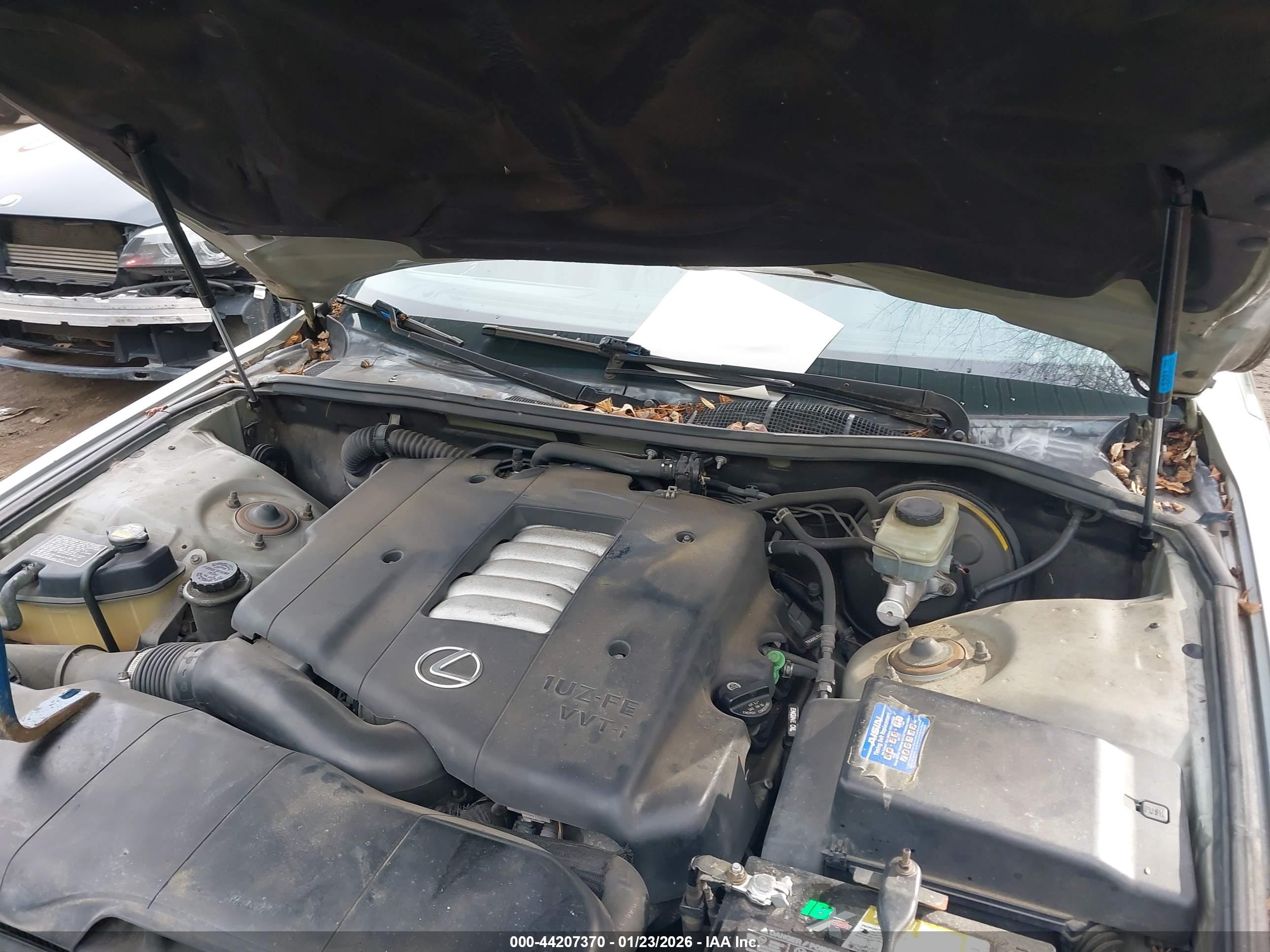 LEXUS LS image 10