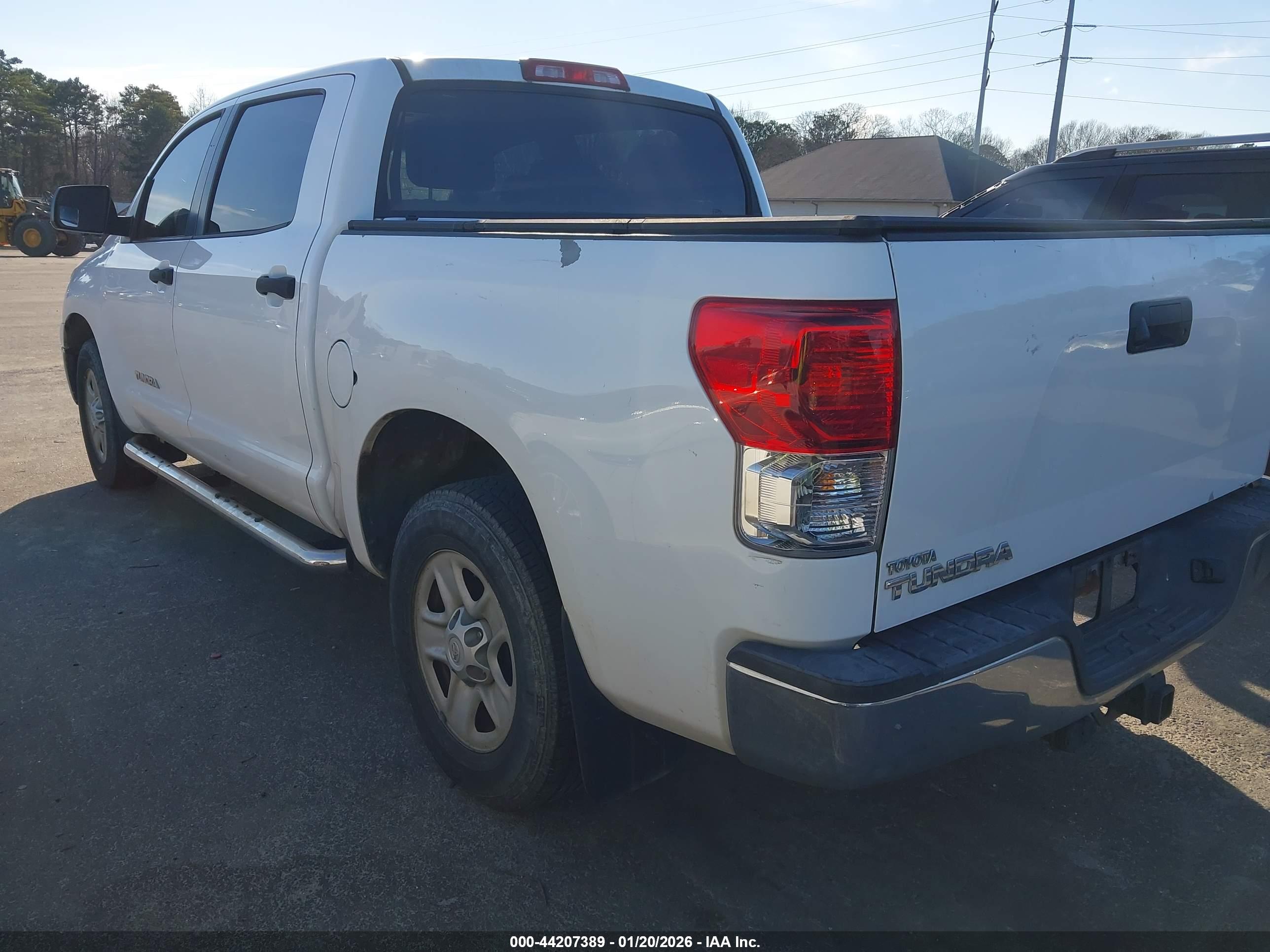 TOYOTA TUNDRA image 3