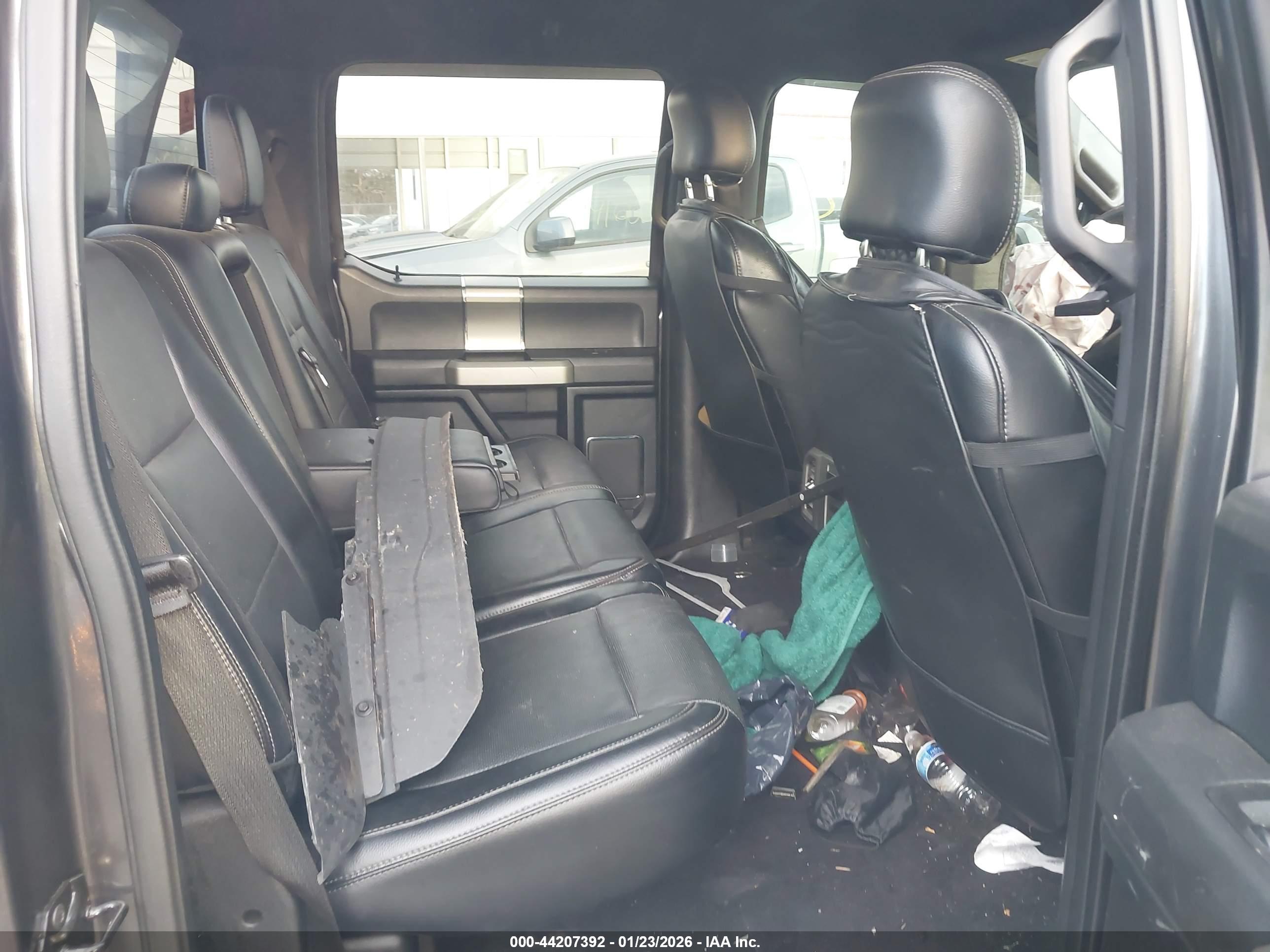FORD F-150 image 8
