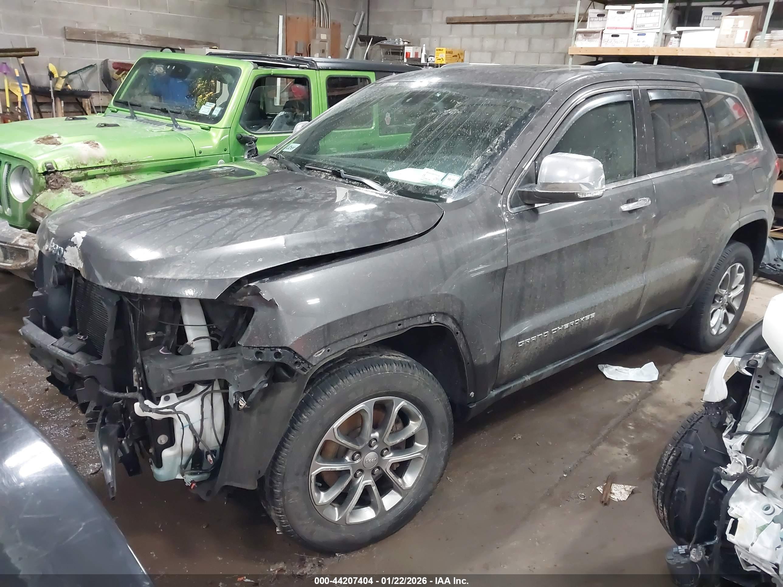 JEEP GRAND image 2