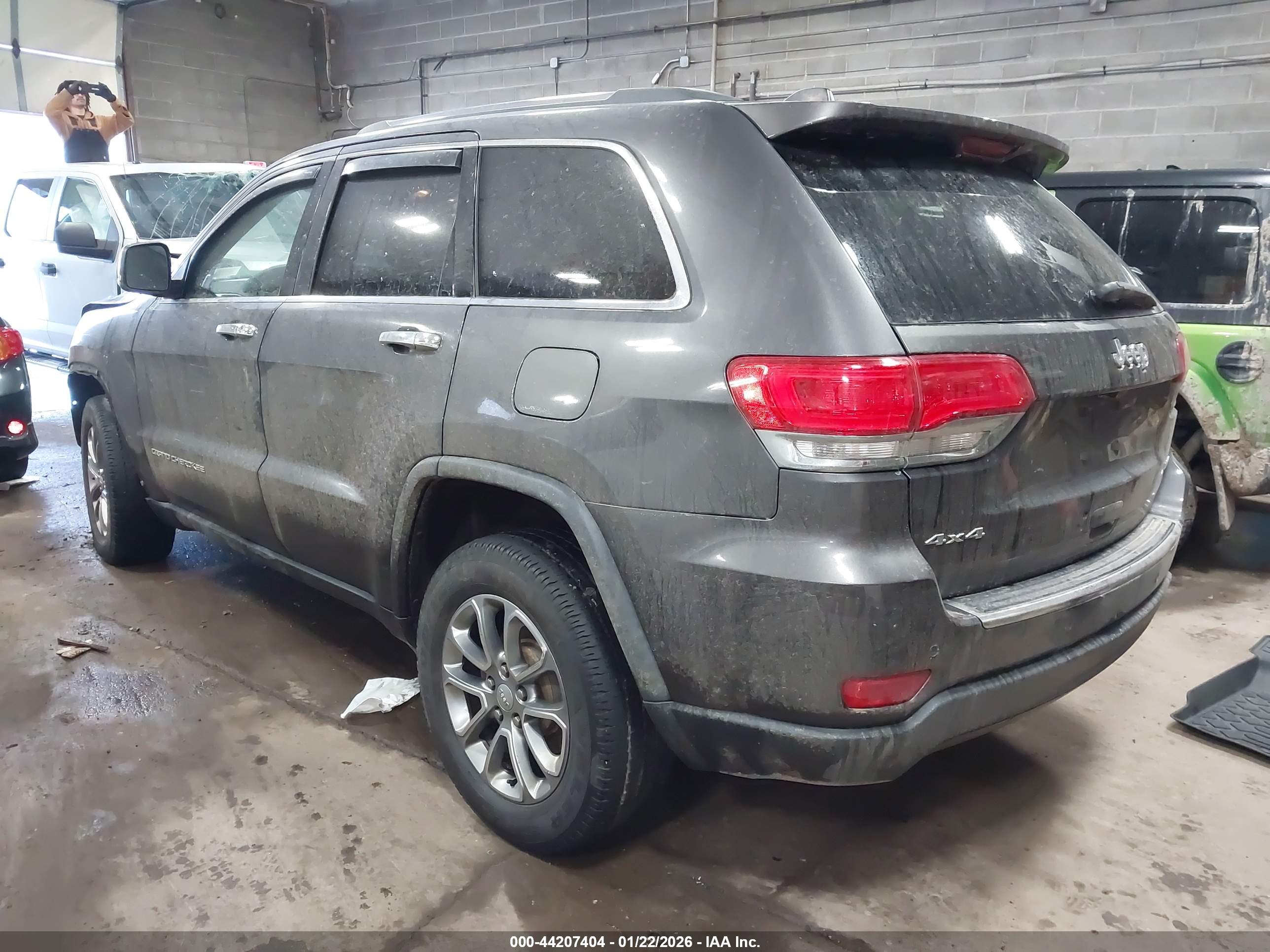 JEEP GRAND image 3