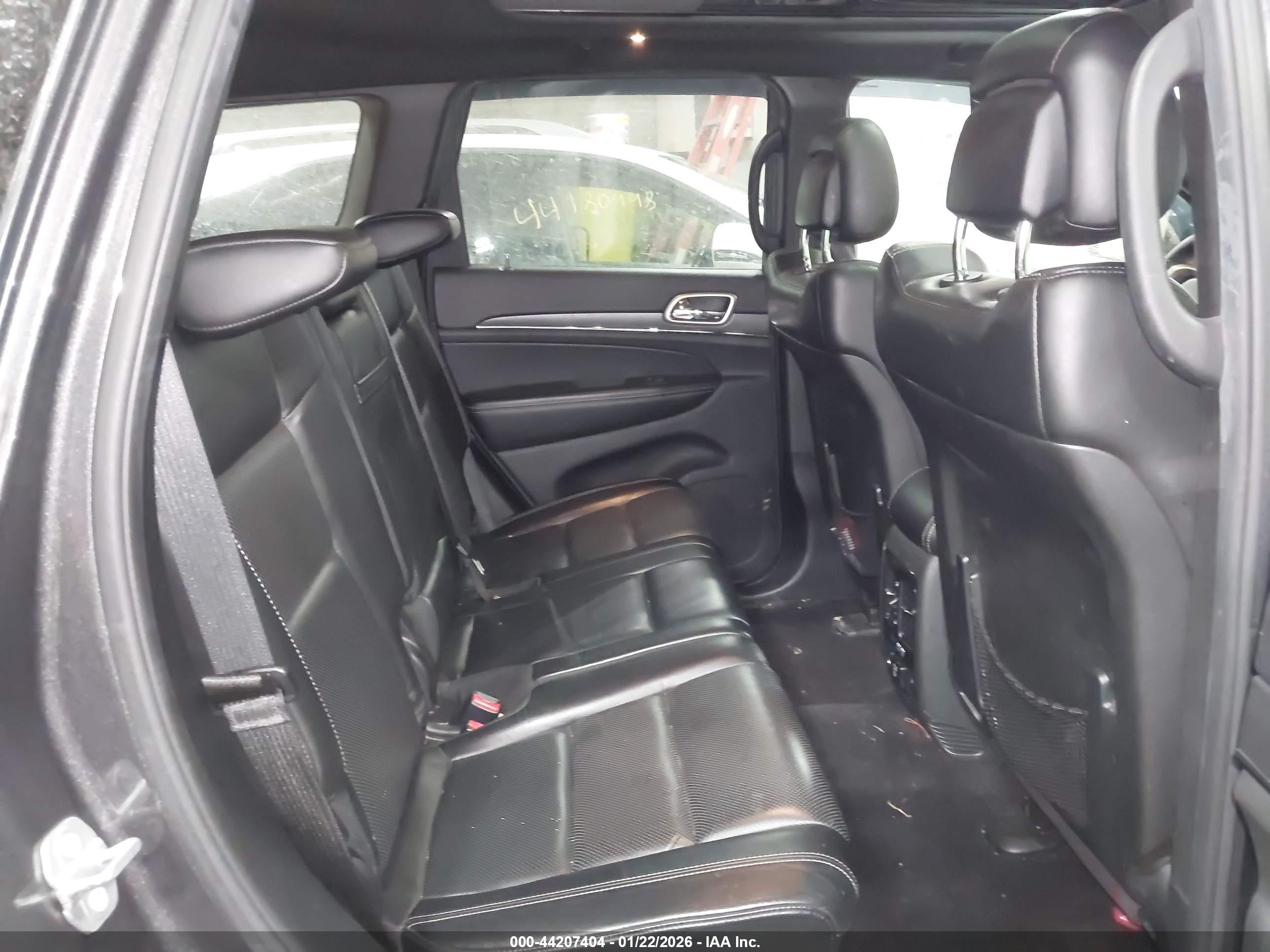 JEEP GRAND image 8