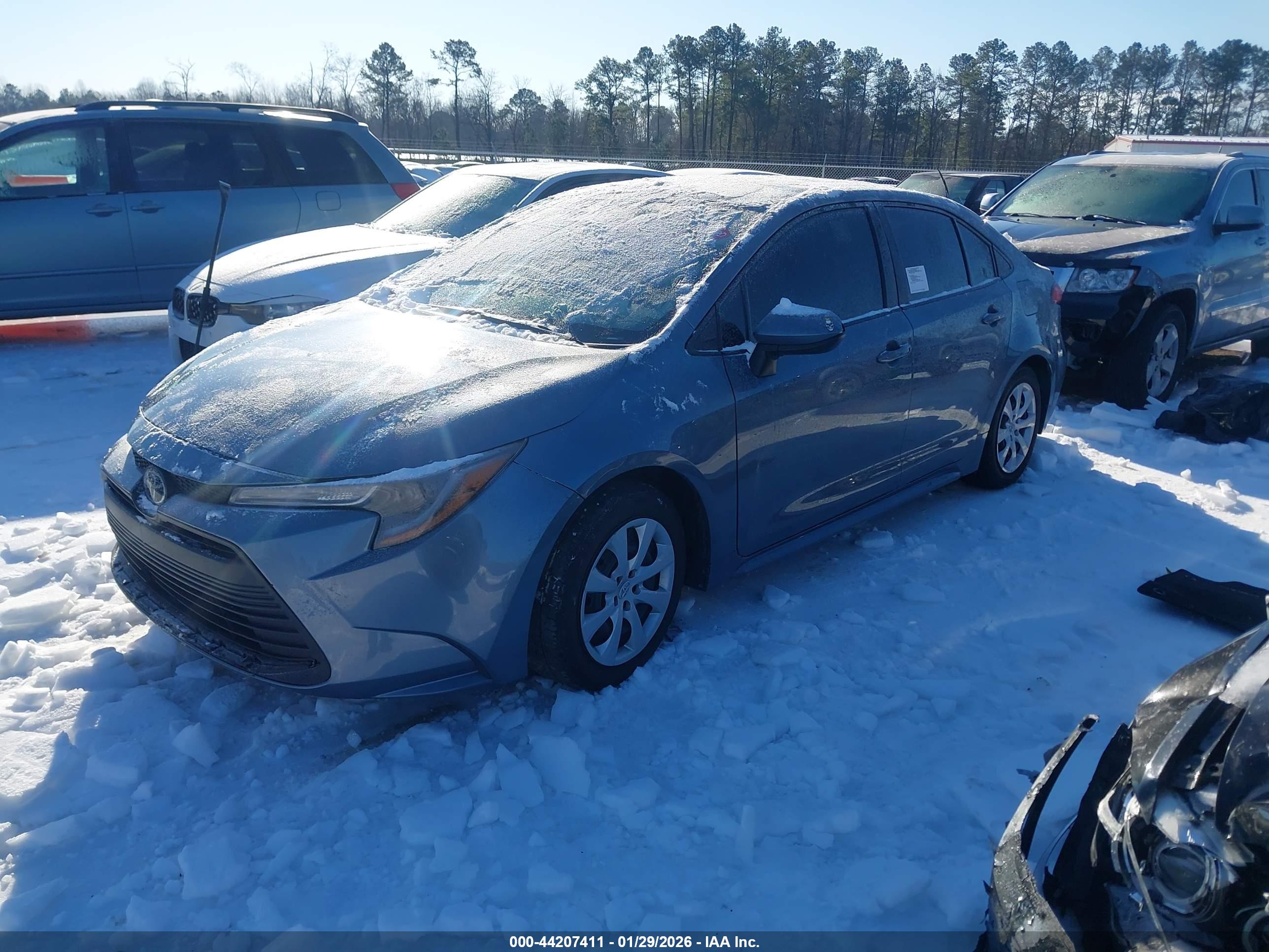 TOYOTA COROLLA image 2