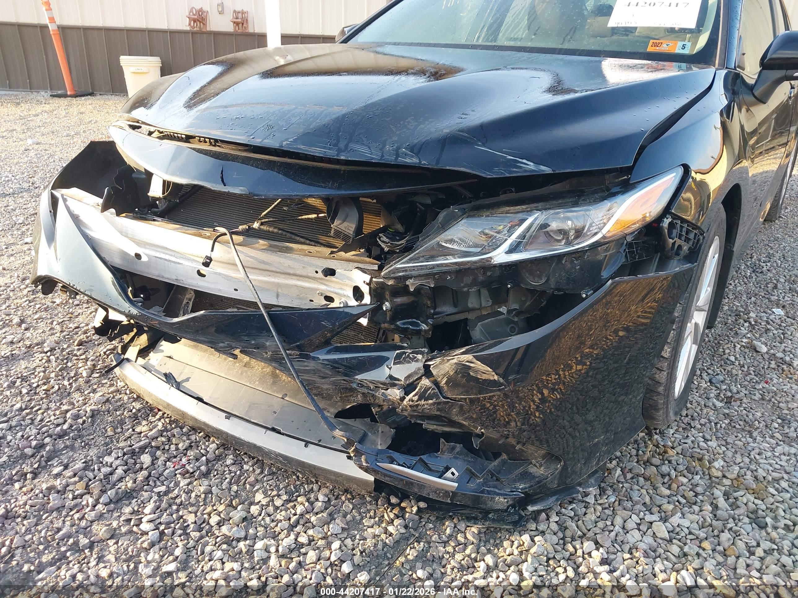 TOYOTA CAMRY image 6