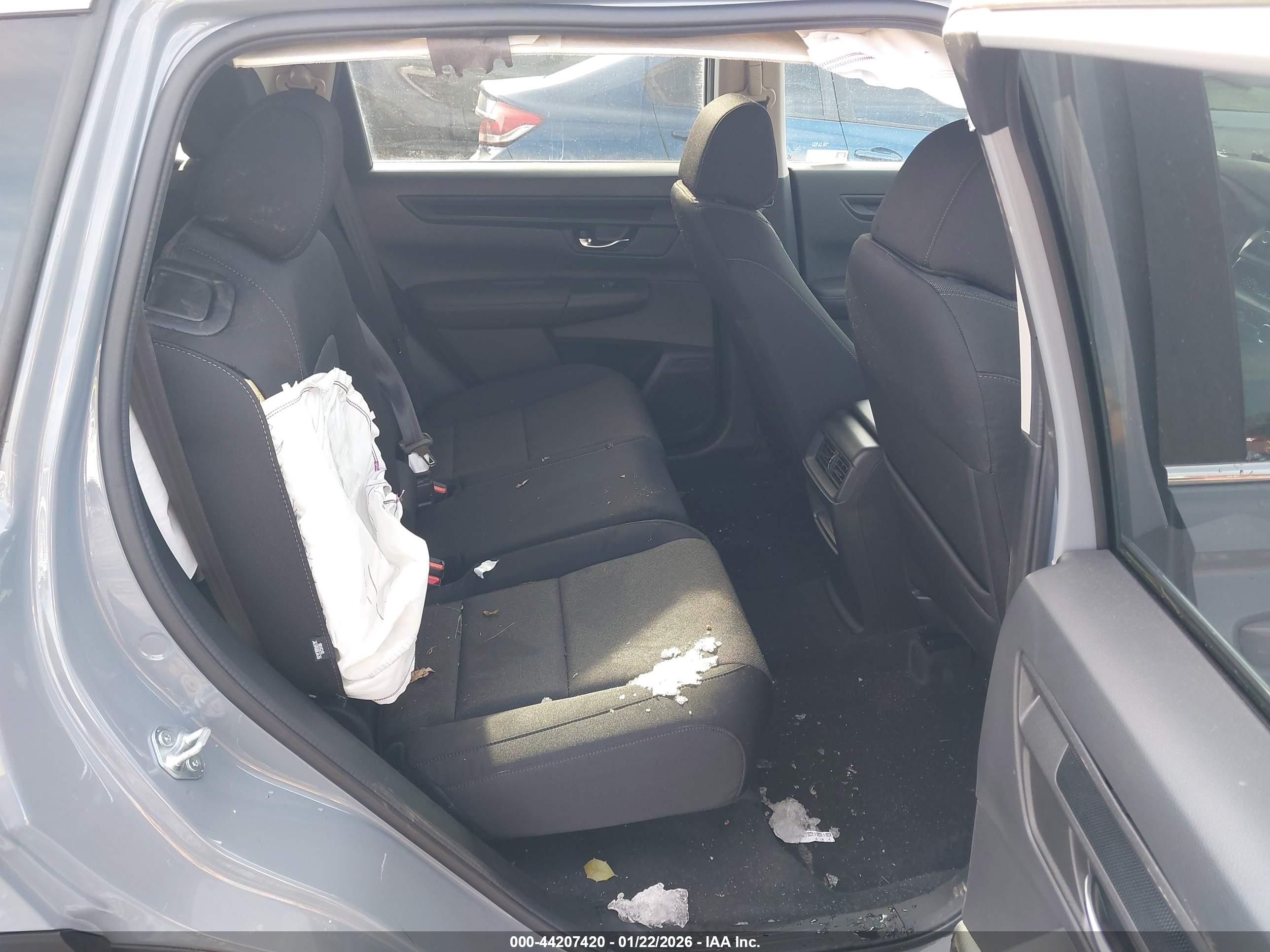 HONDA CR-V image 8