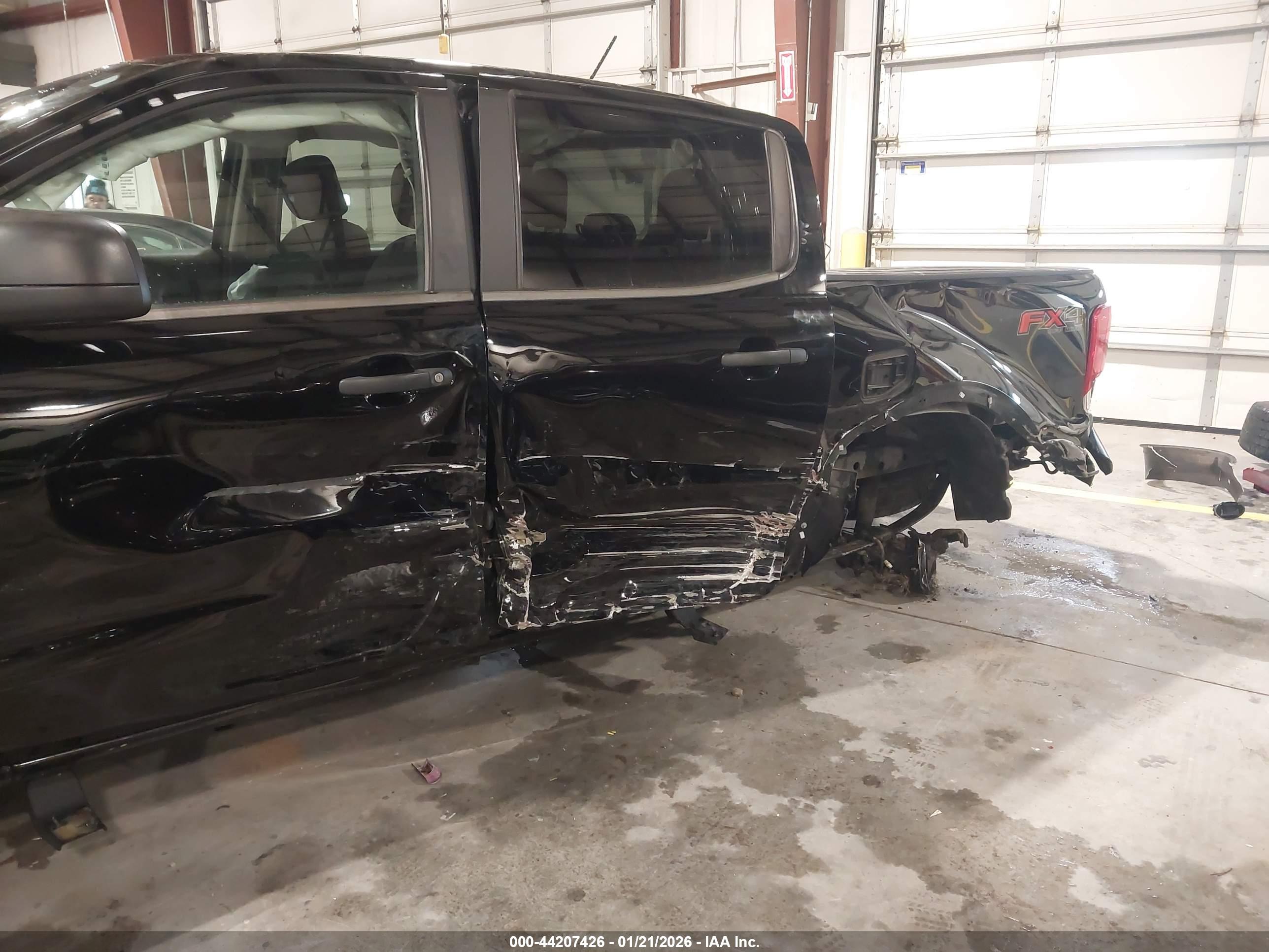 FORD RANGER image 6