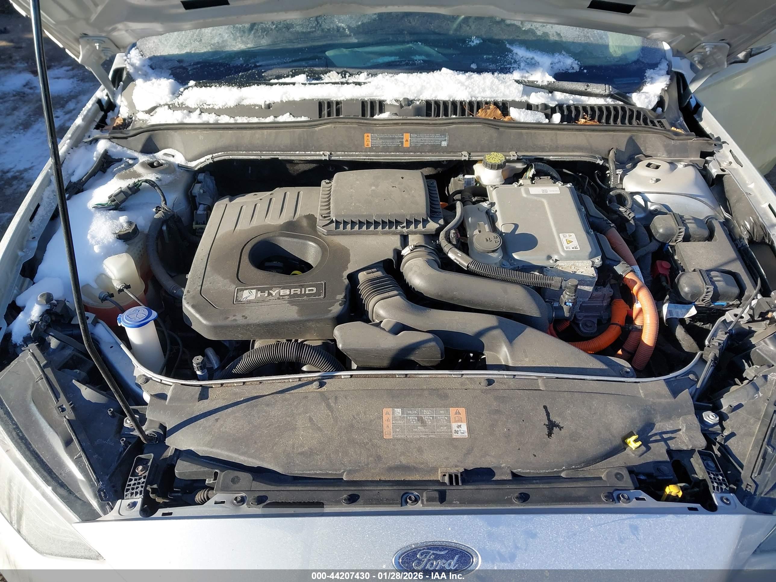 FORD FUSION image 10