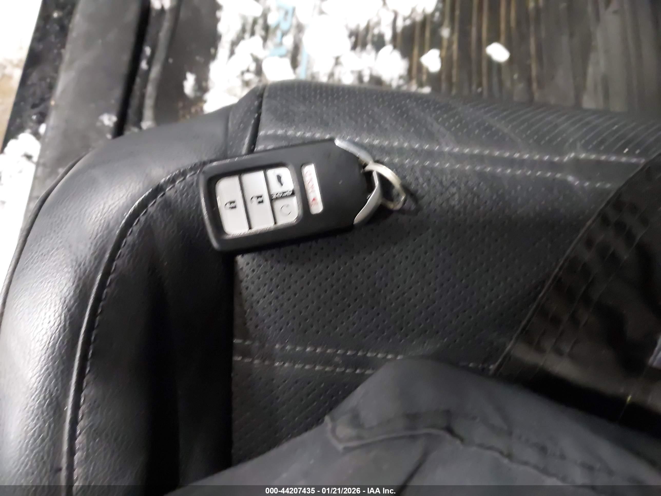 HONDA CR-V image 11