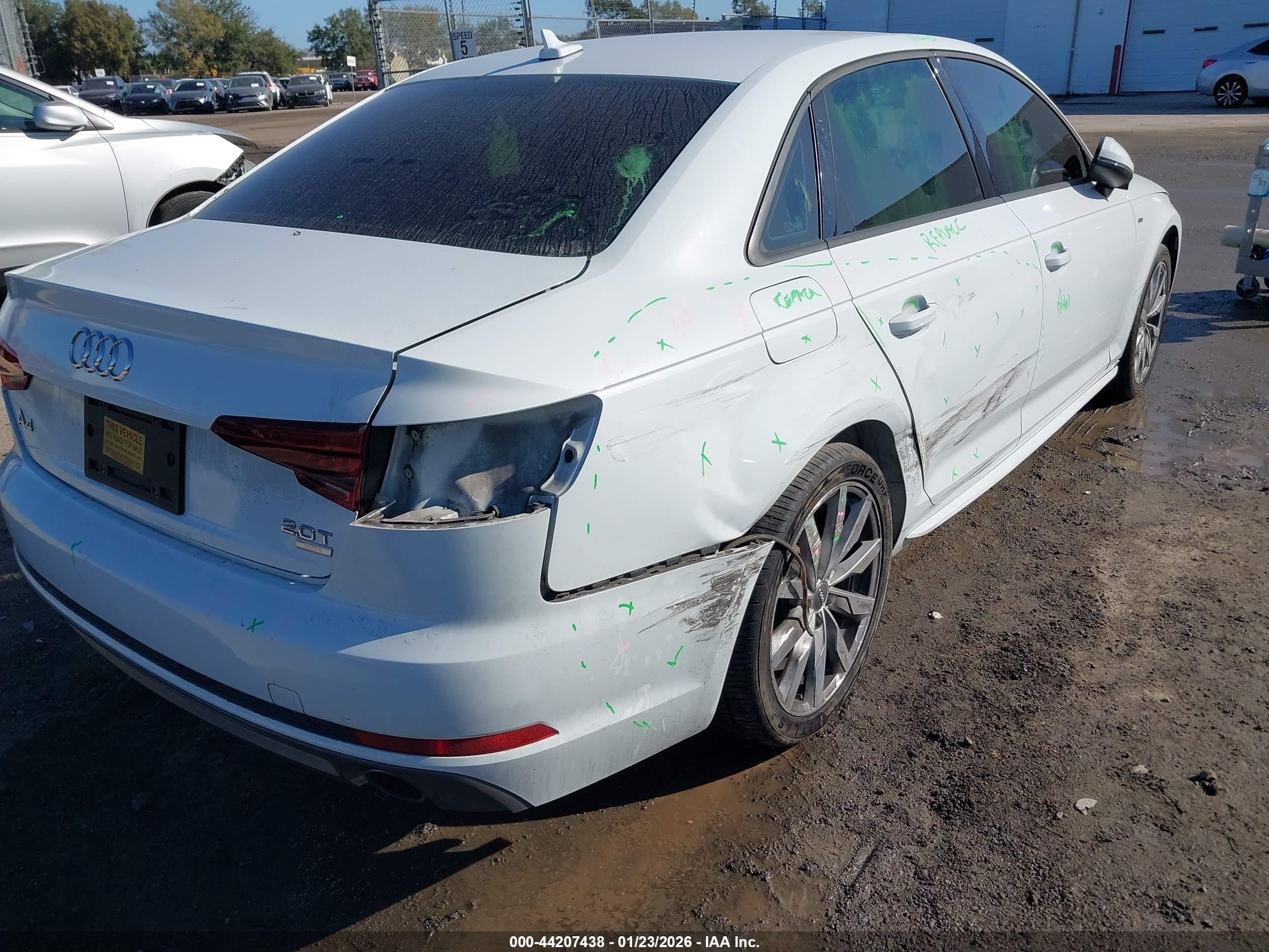 AUDI A4 image 6