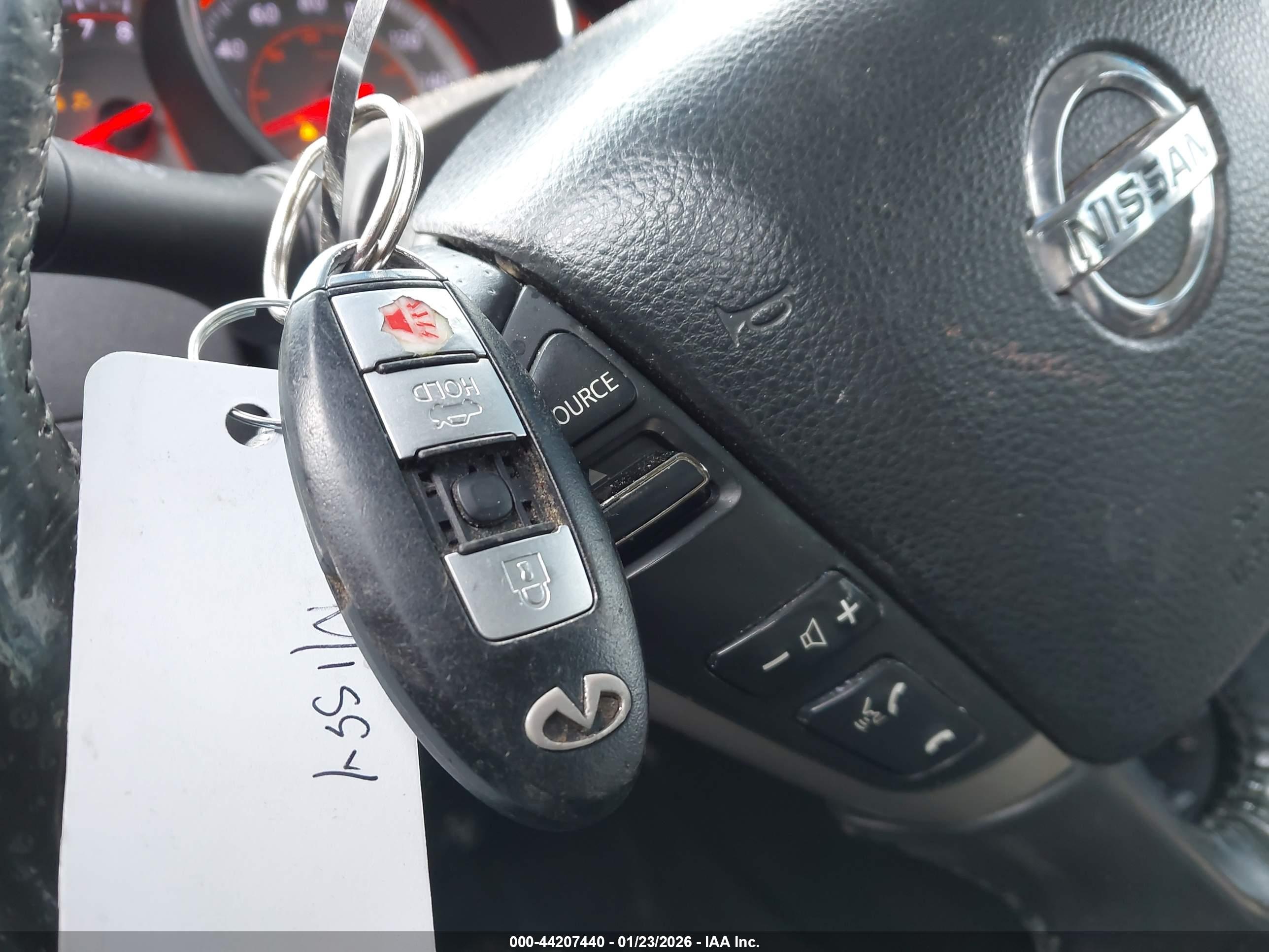 NISSAN MURANO image 11