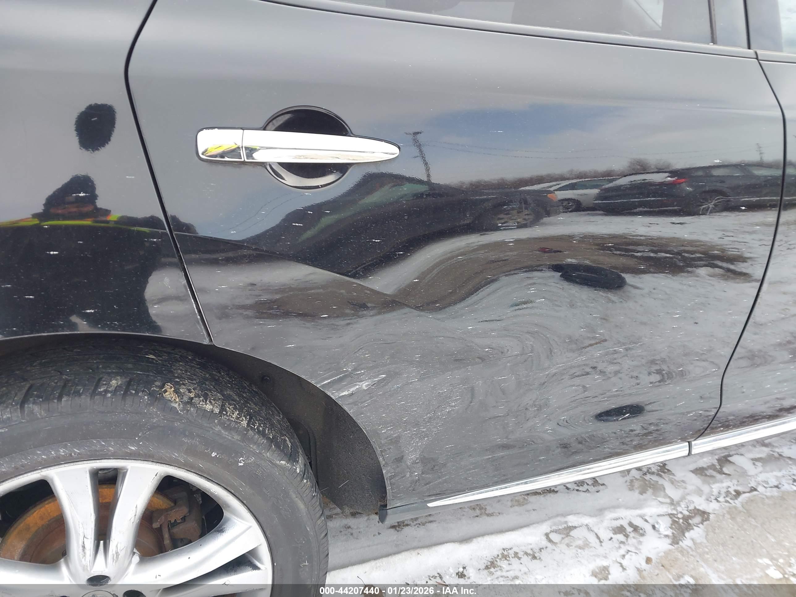 NISSAN MURANO image 6