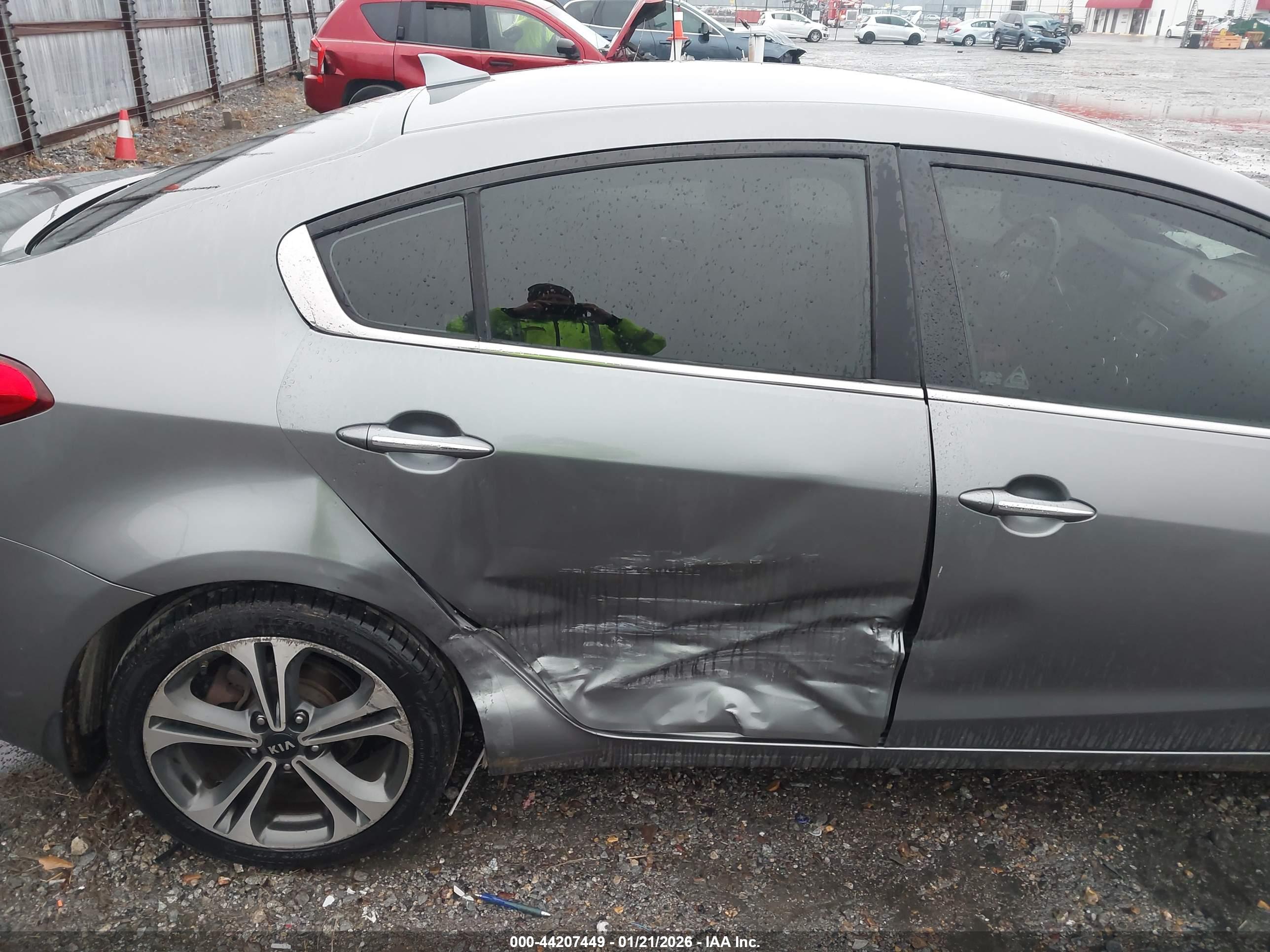 KIA FORTE image 6