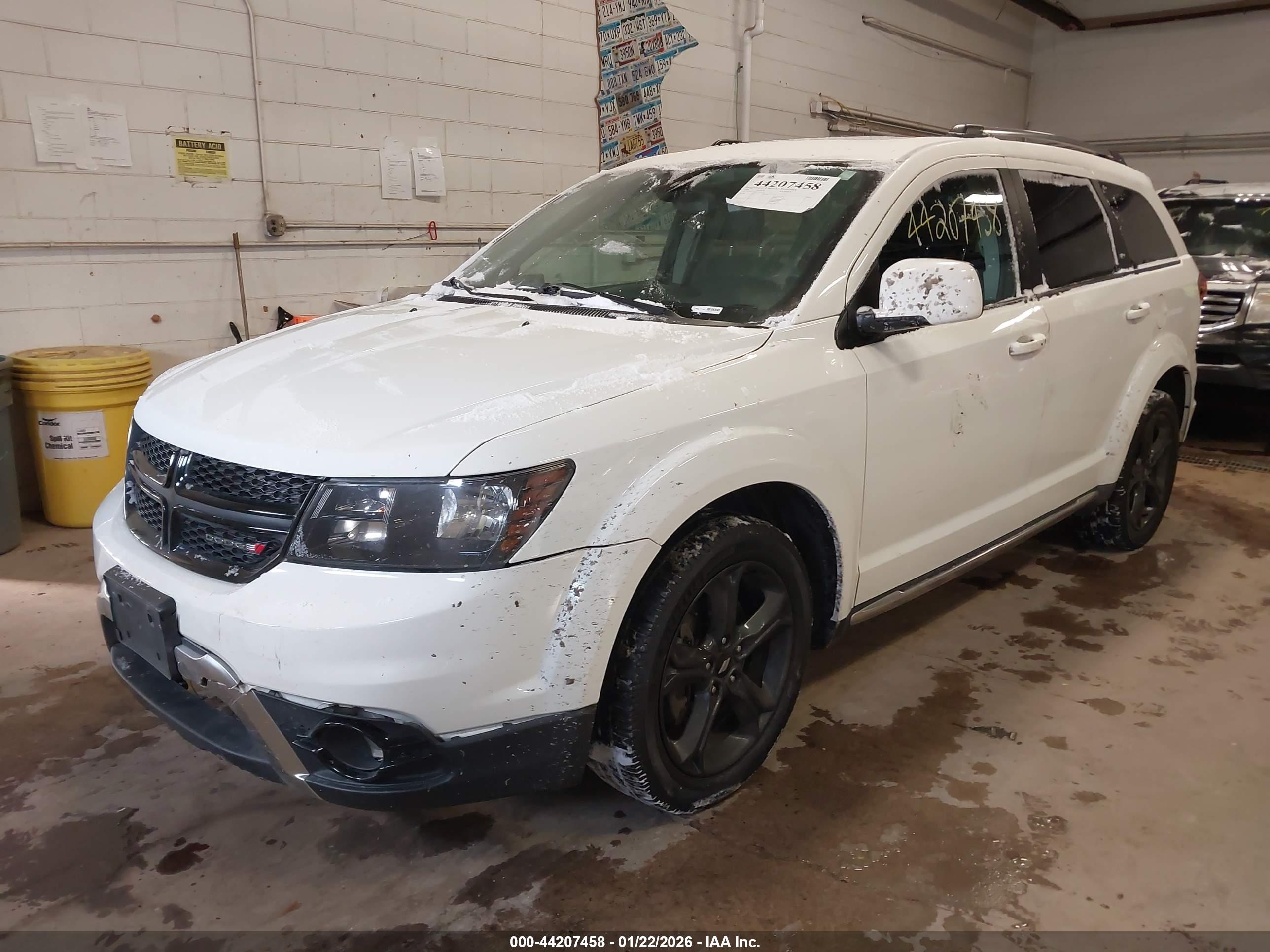 DODGE JOURNEY image 2