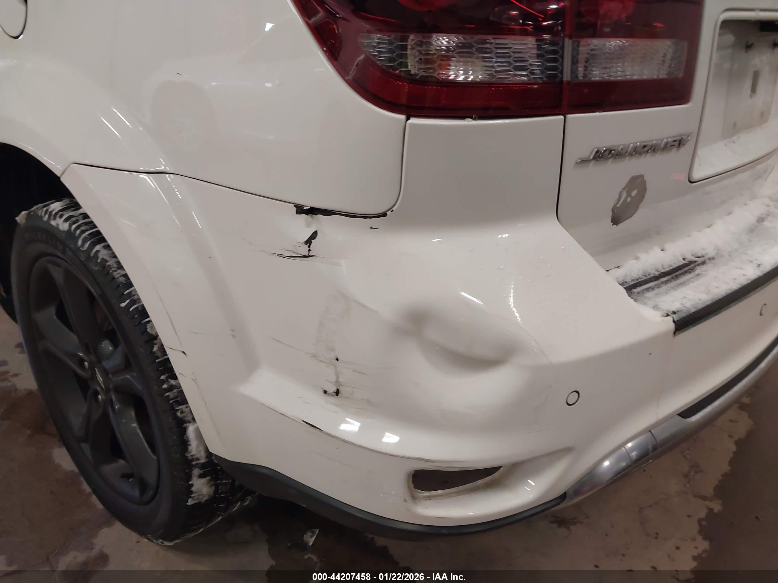 DODGE JOURNEY image 6