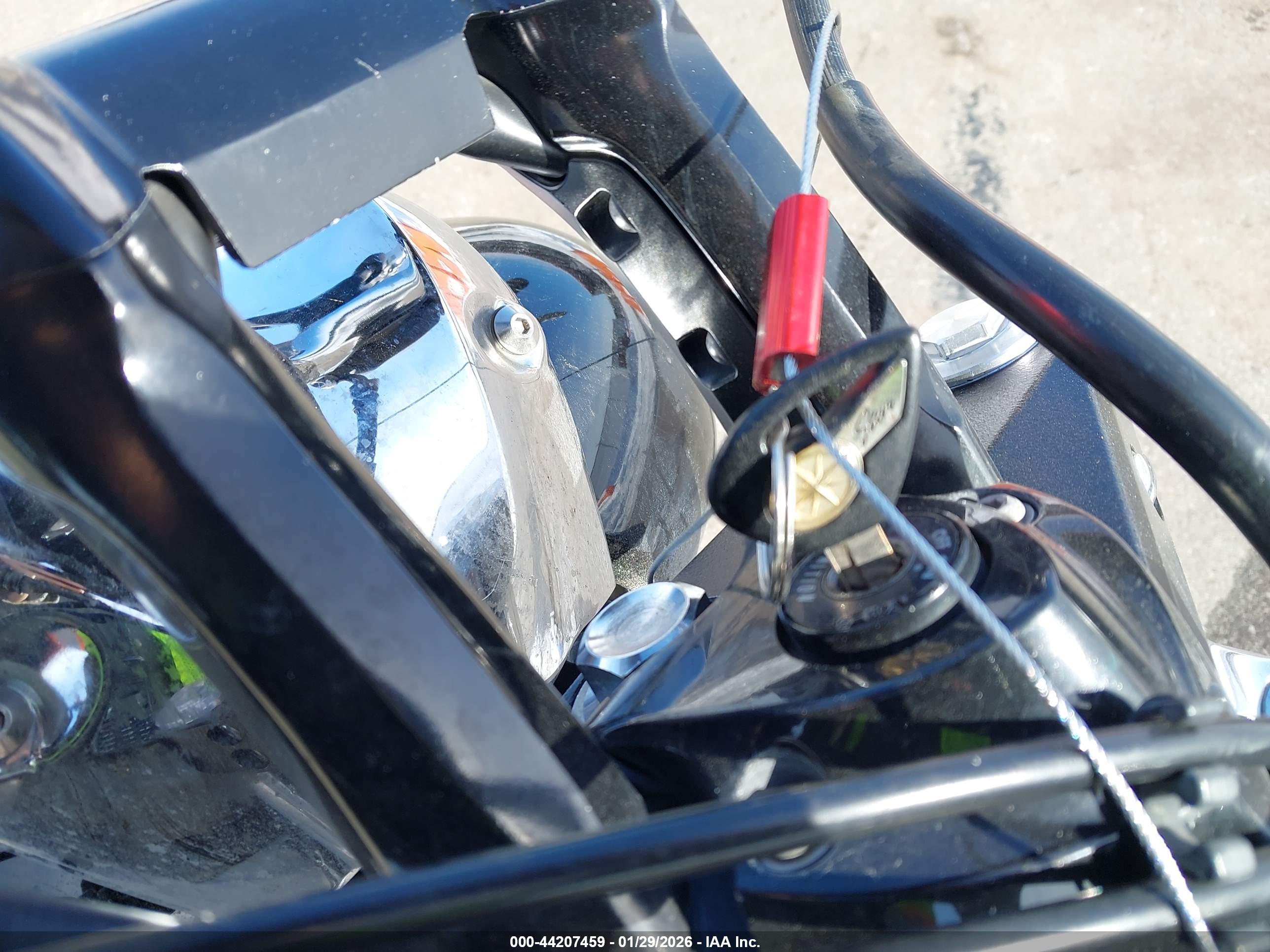 YAMAHA XV1900 image 11