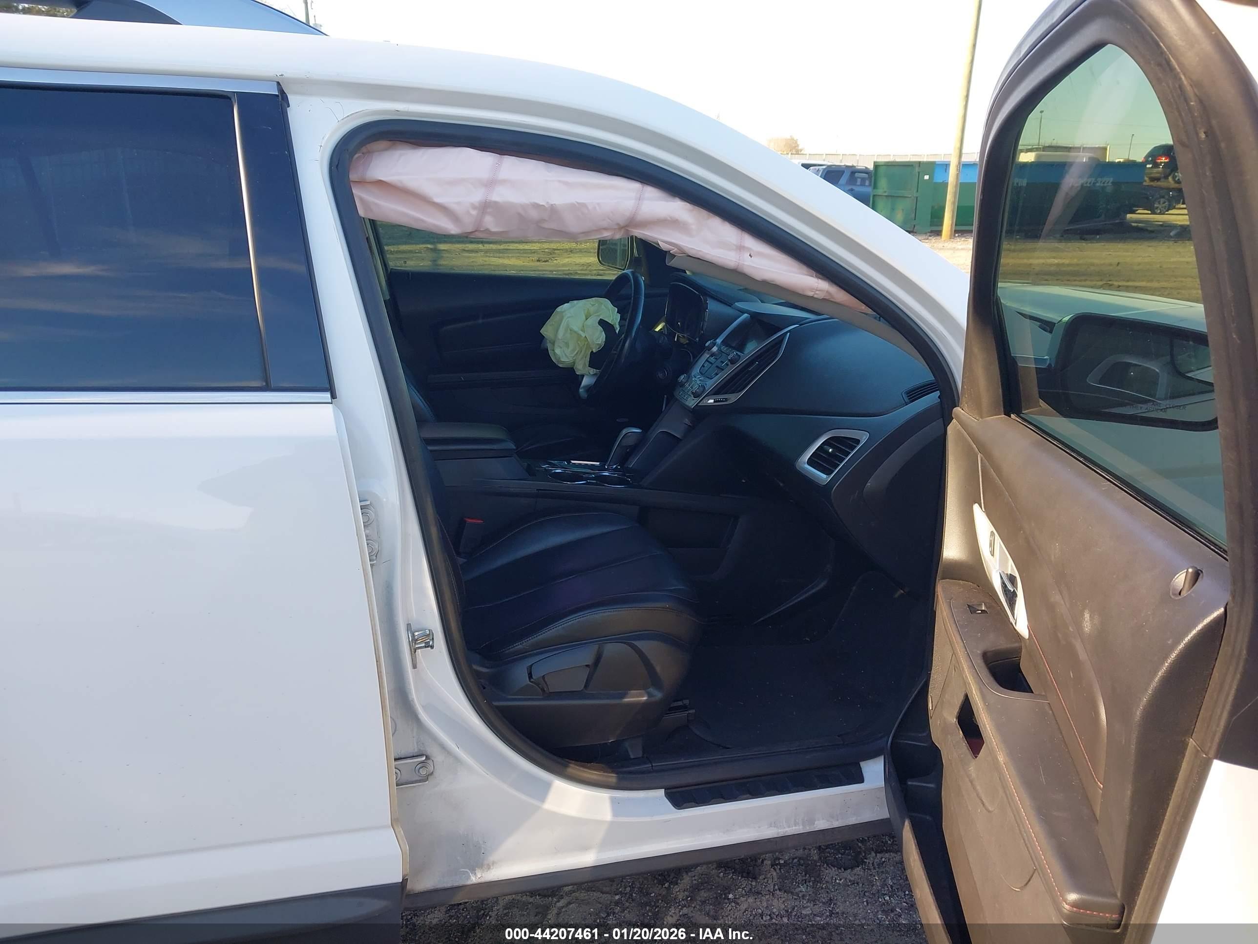 GMC TERRAIN image 5