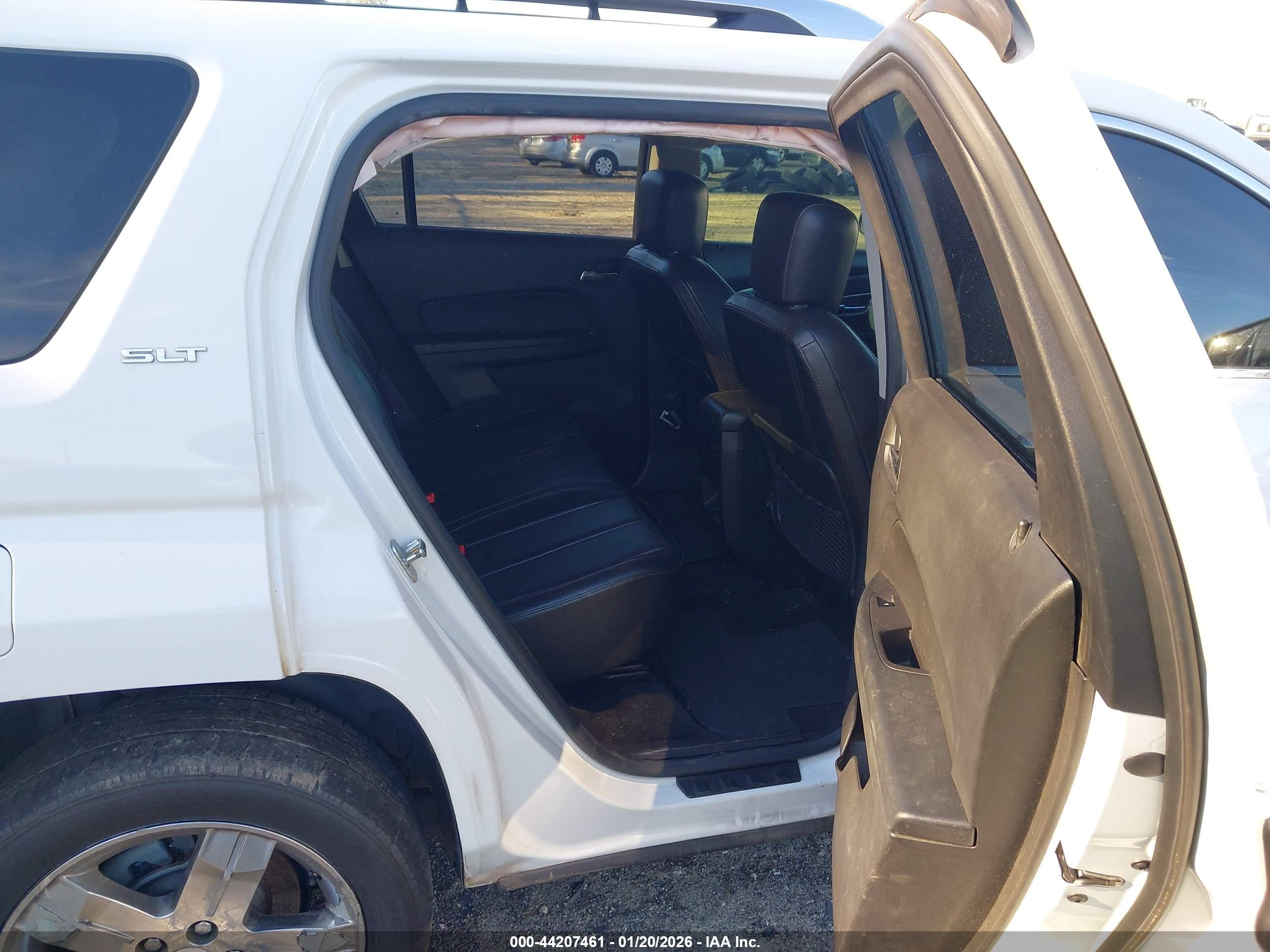 GMC TERRAIN image 8