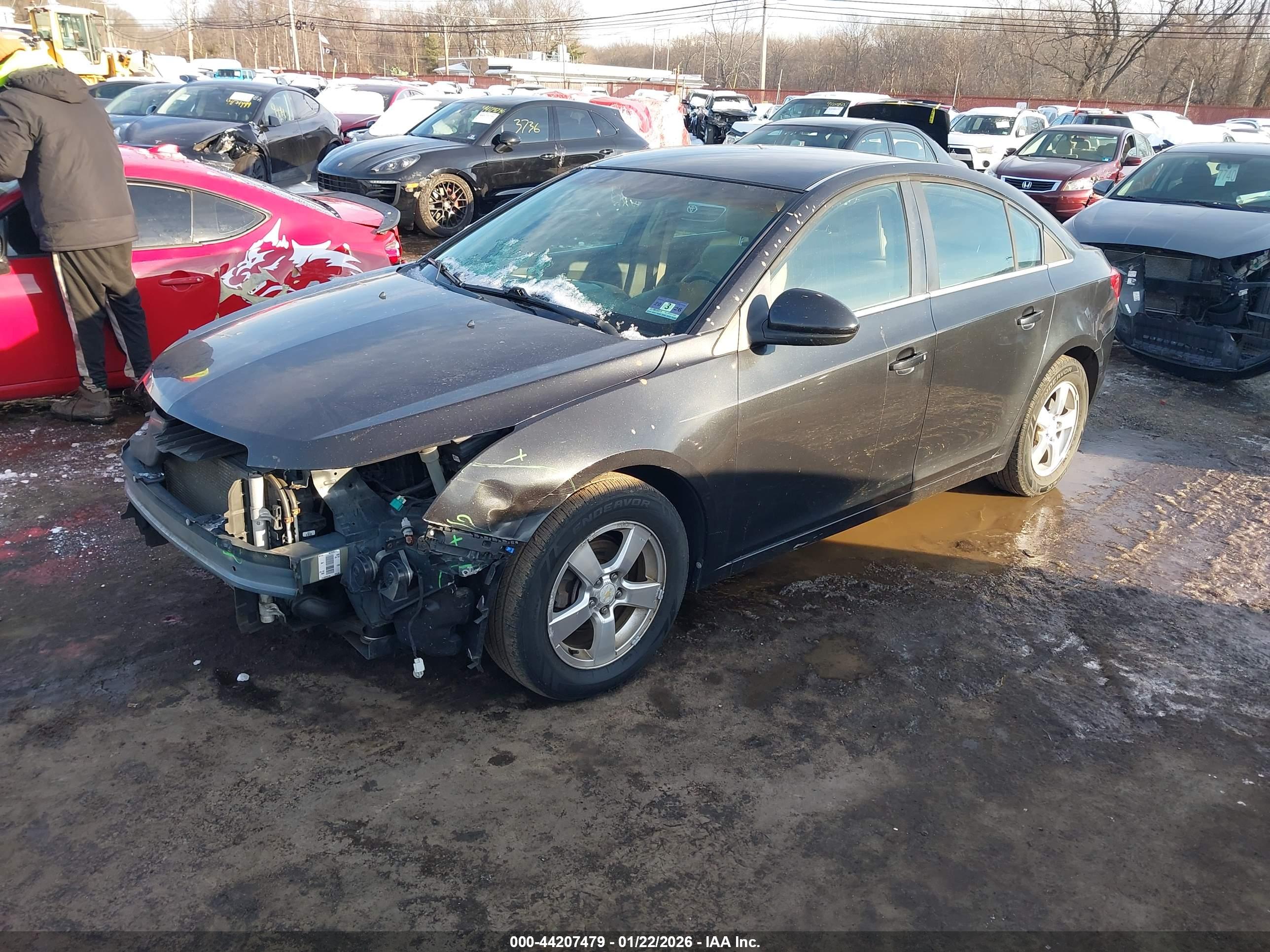 CHEVROLET CRUZE image 2