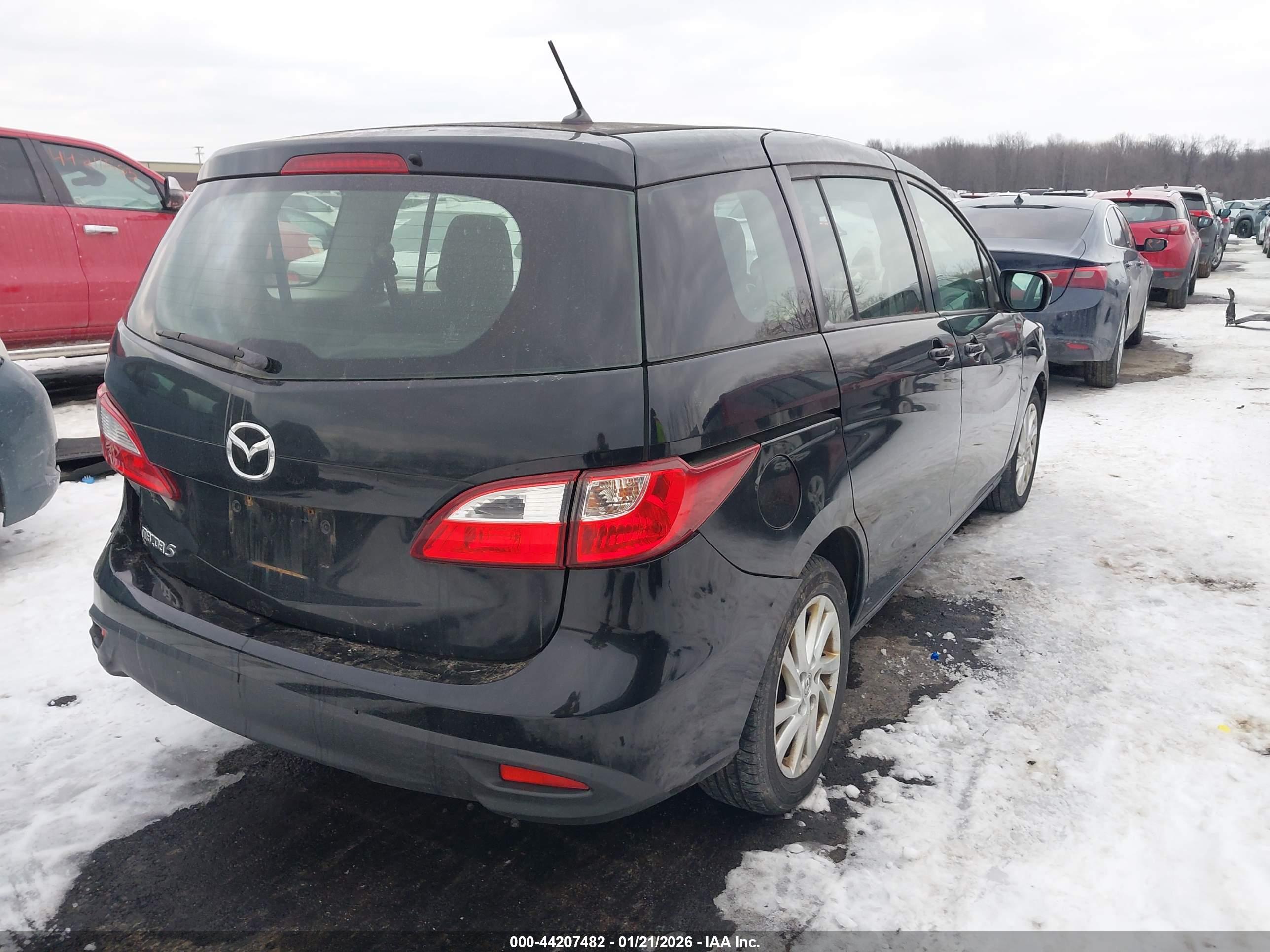 MAZDA MAZDA5 image 4