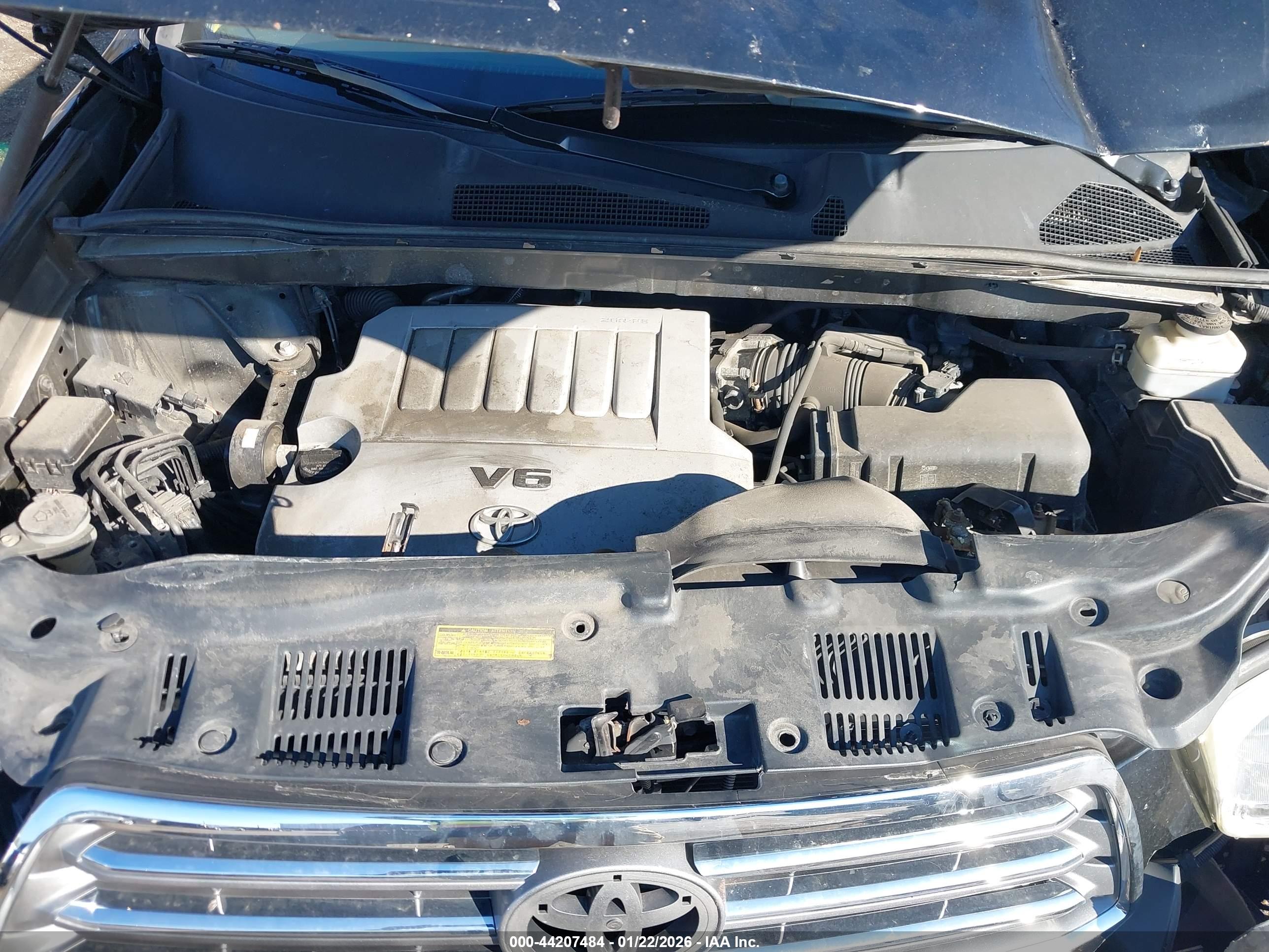 TOYOTA HIGHLANDER image 10