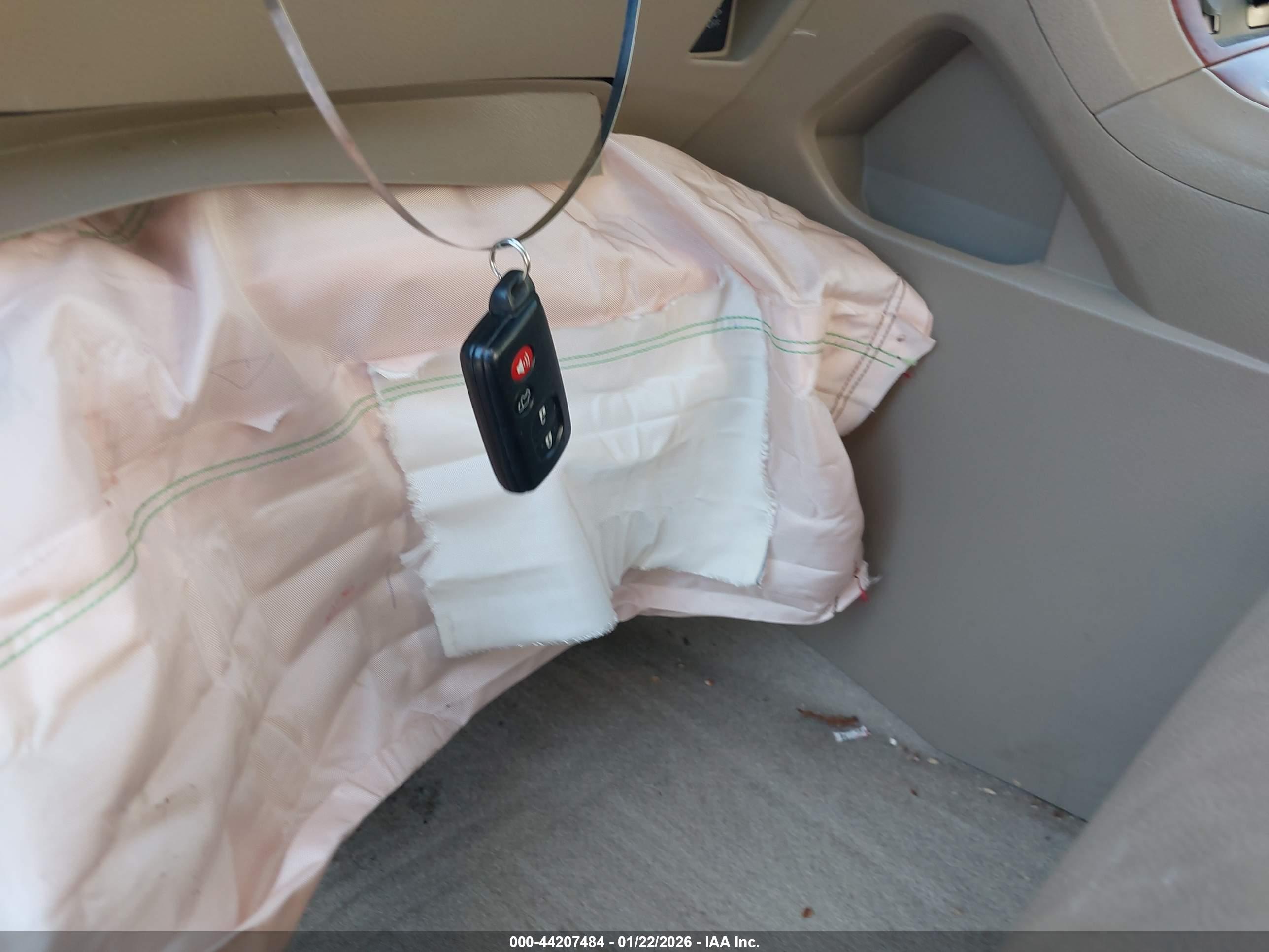 TOYOTA HIGHLANDER image 11