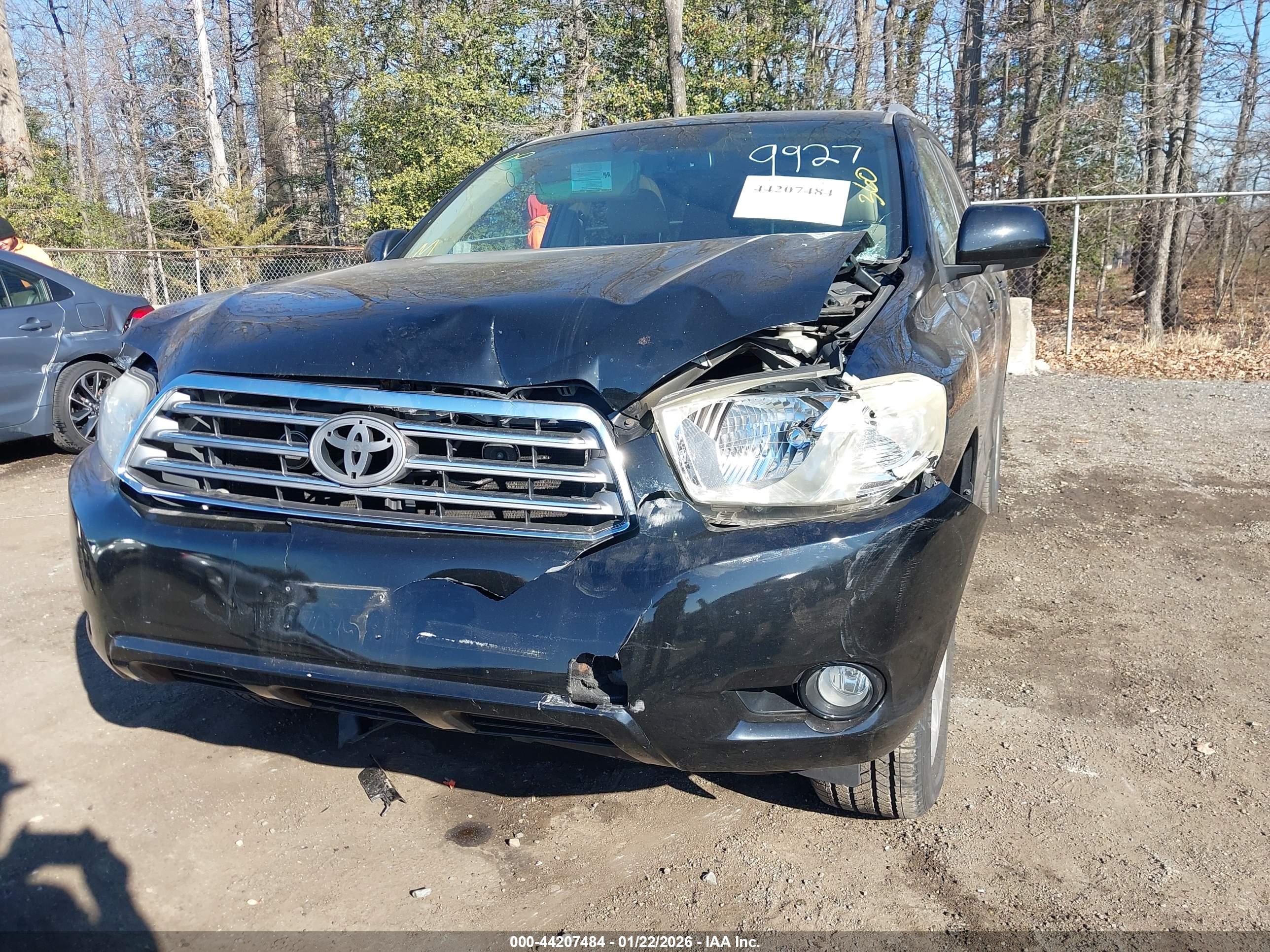 TOYOTA HIGHLANDER image 6