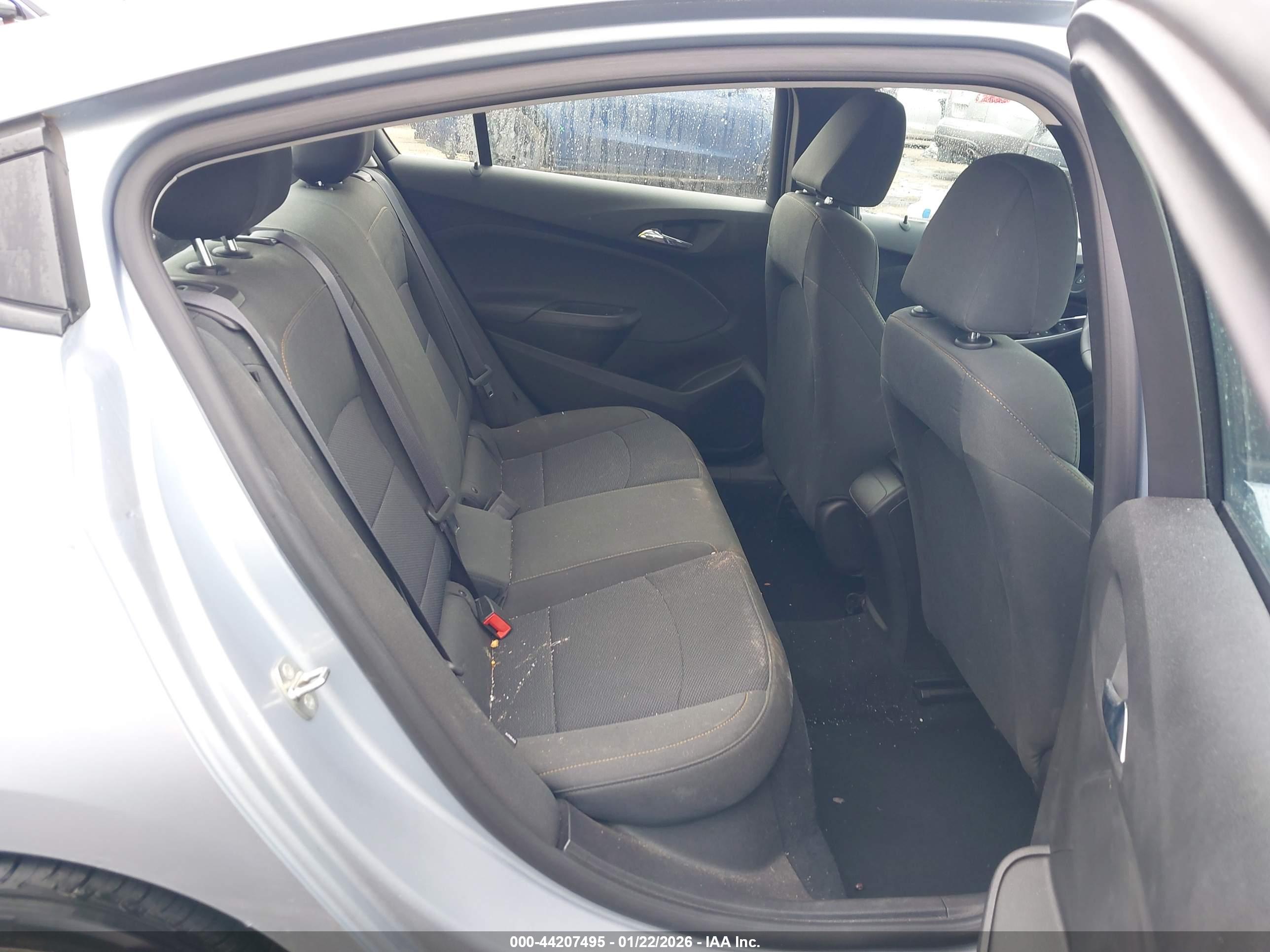 CHEVROLET CRUZE image 8