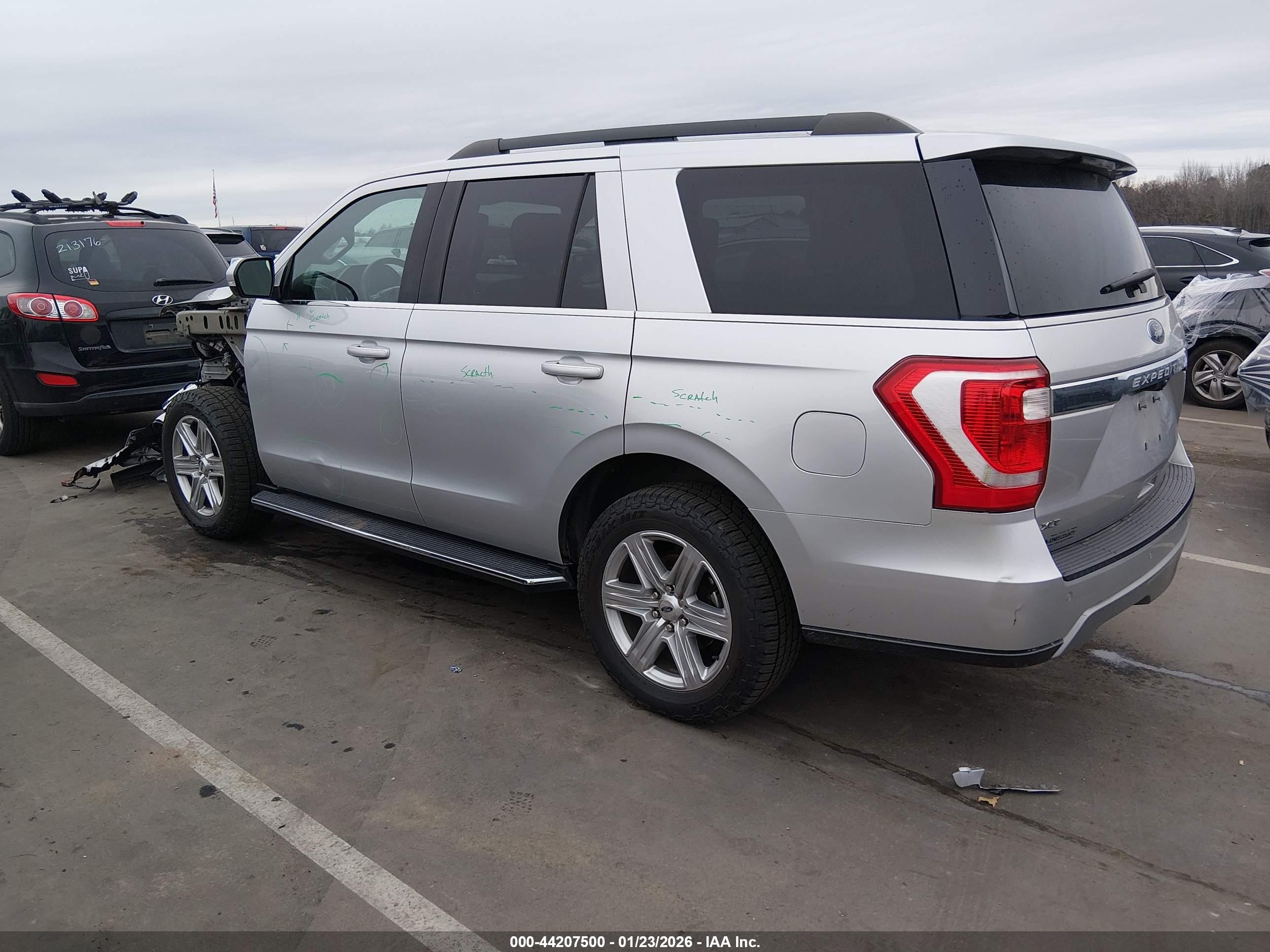FORD EXPEDITION image 3