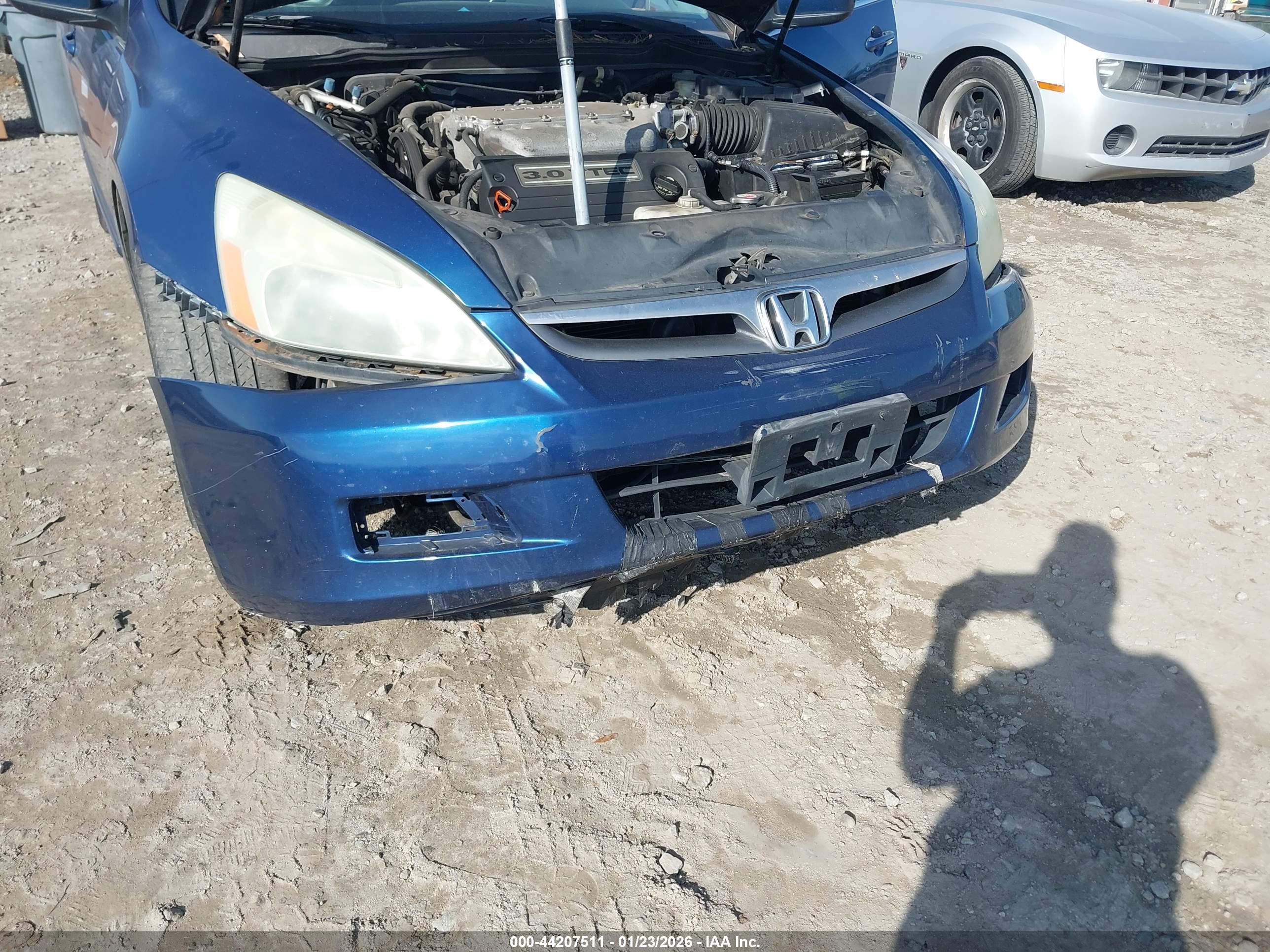 HONDA ACCORD image 6