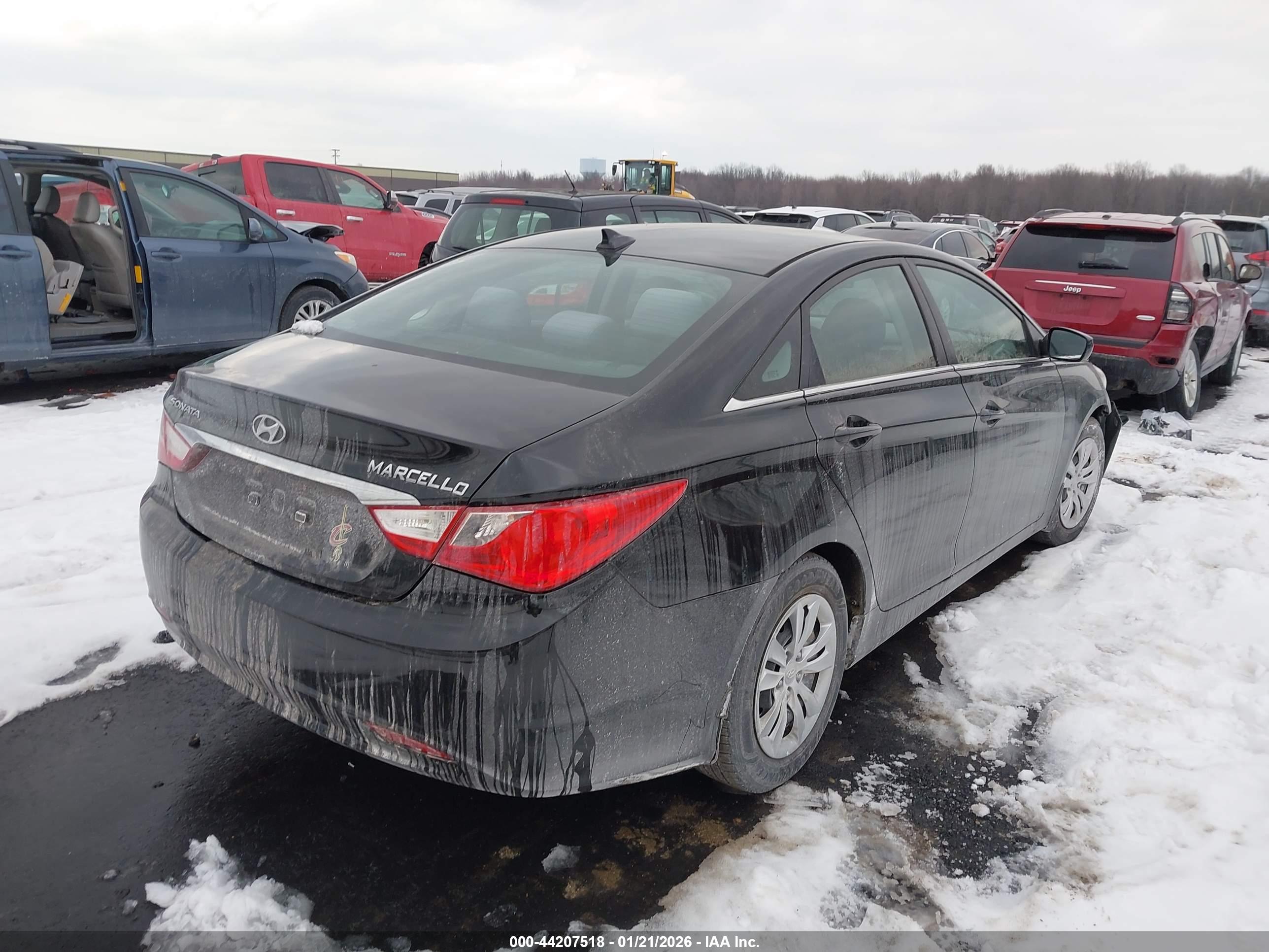 HYUNDAI SONATA image 4