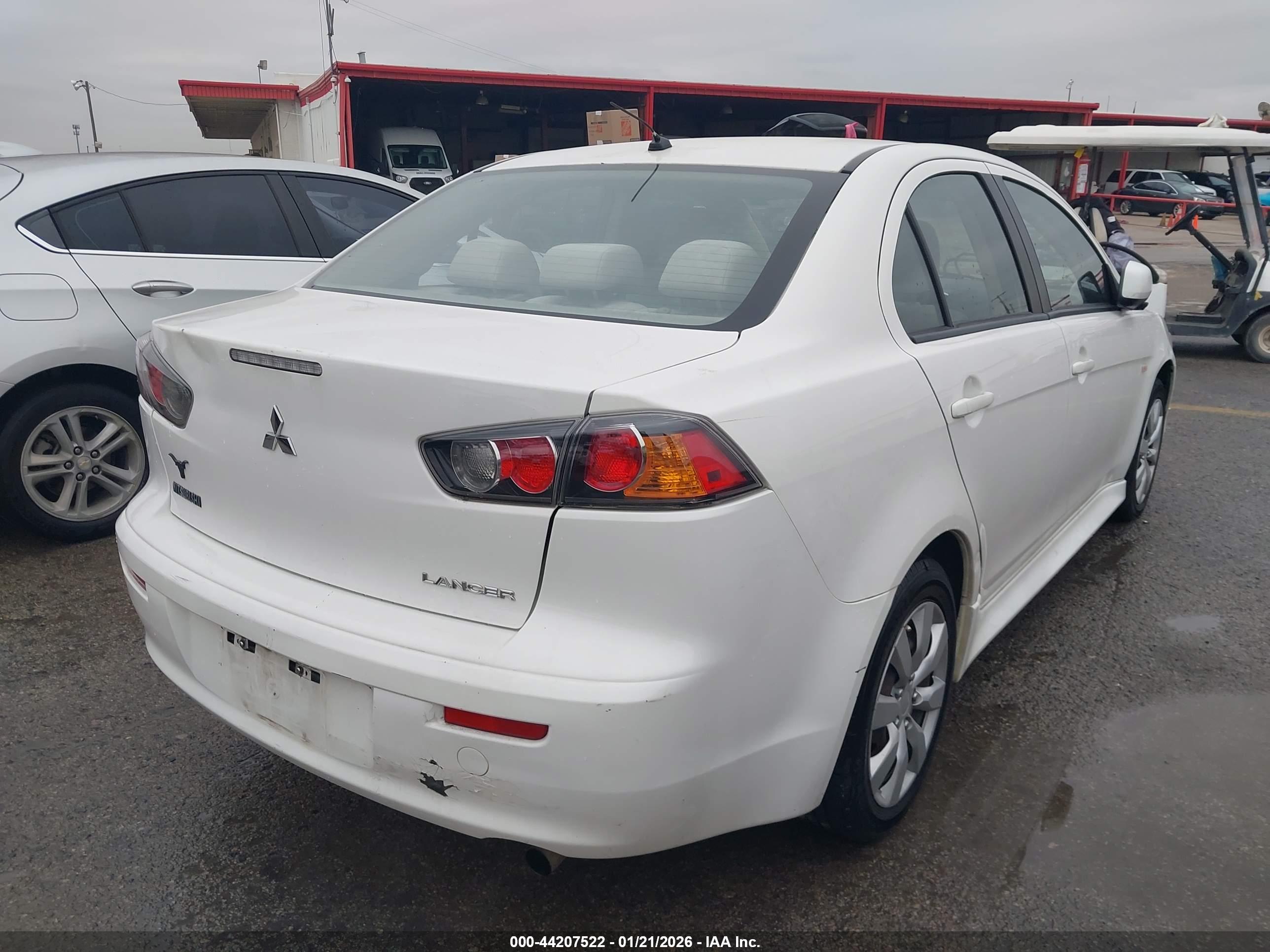 MITSUBISHI LANCER image 4