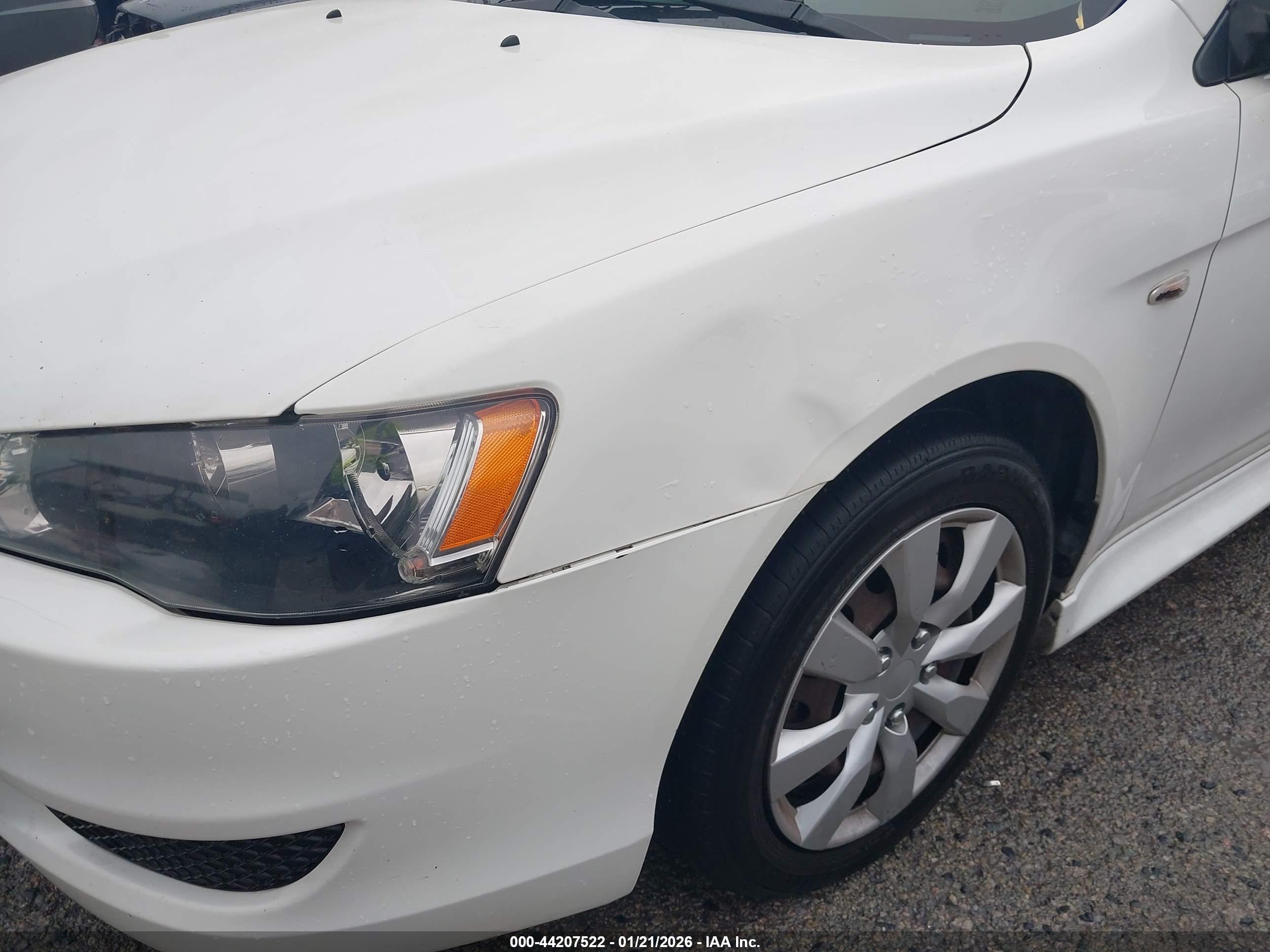 MITSUBISHI LANCER image 6