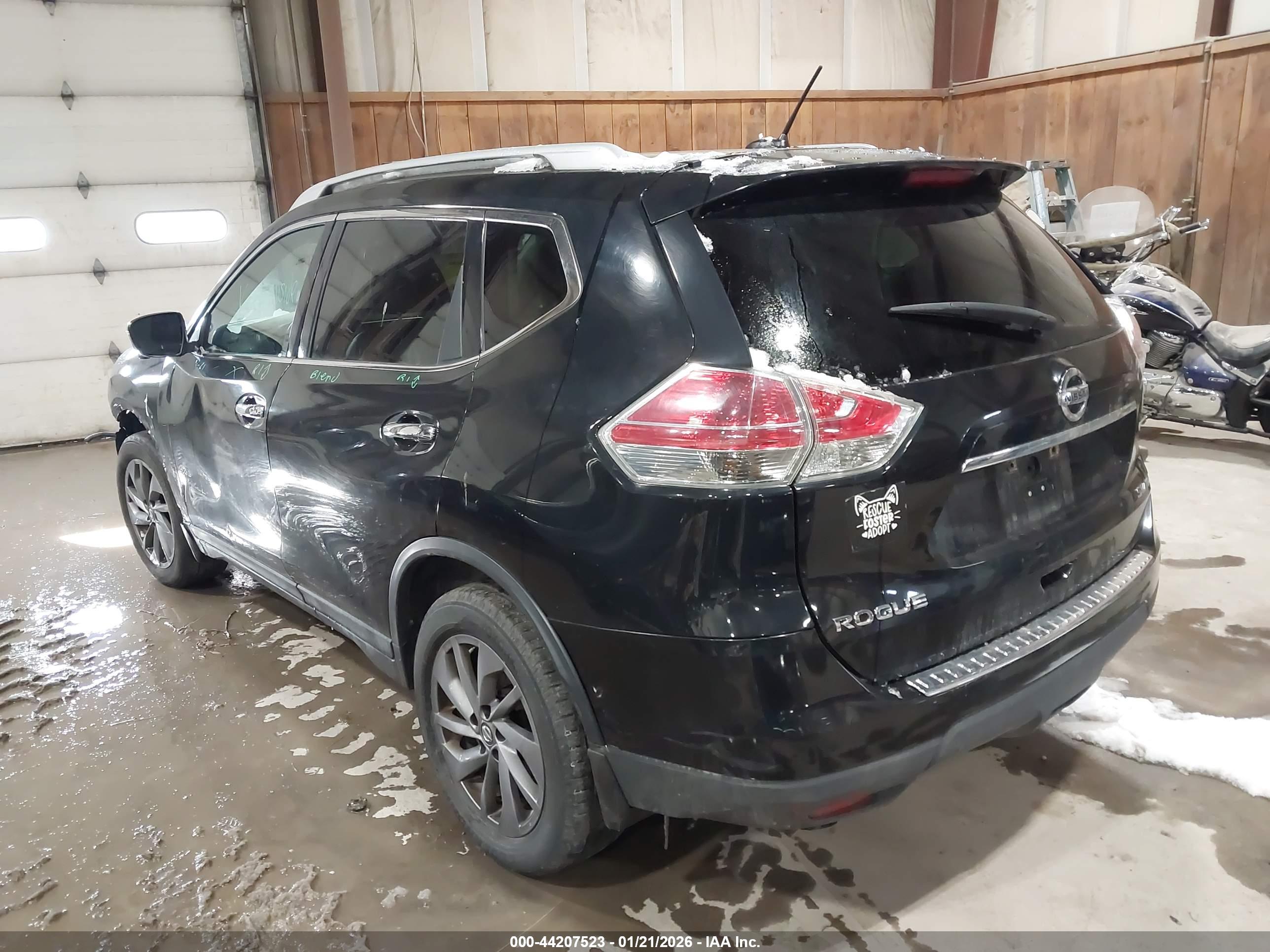 NISSAN ROGUE image 3