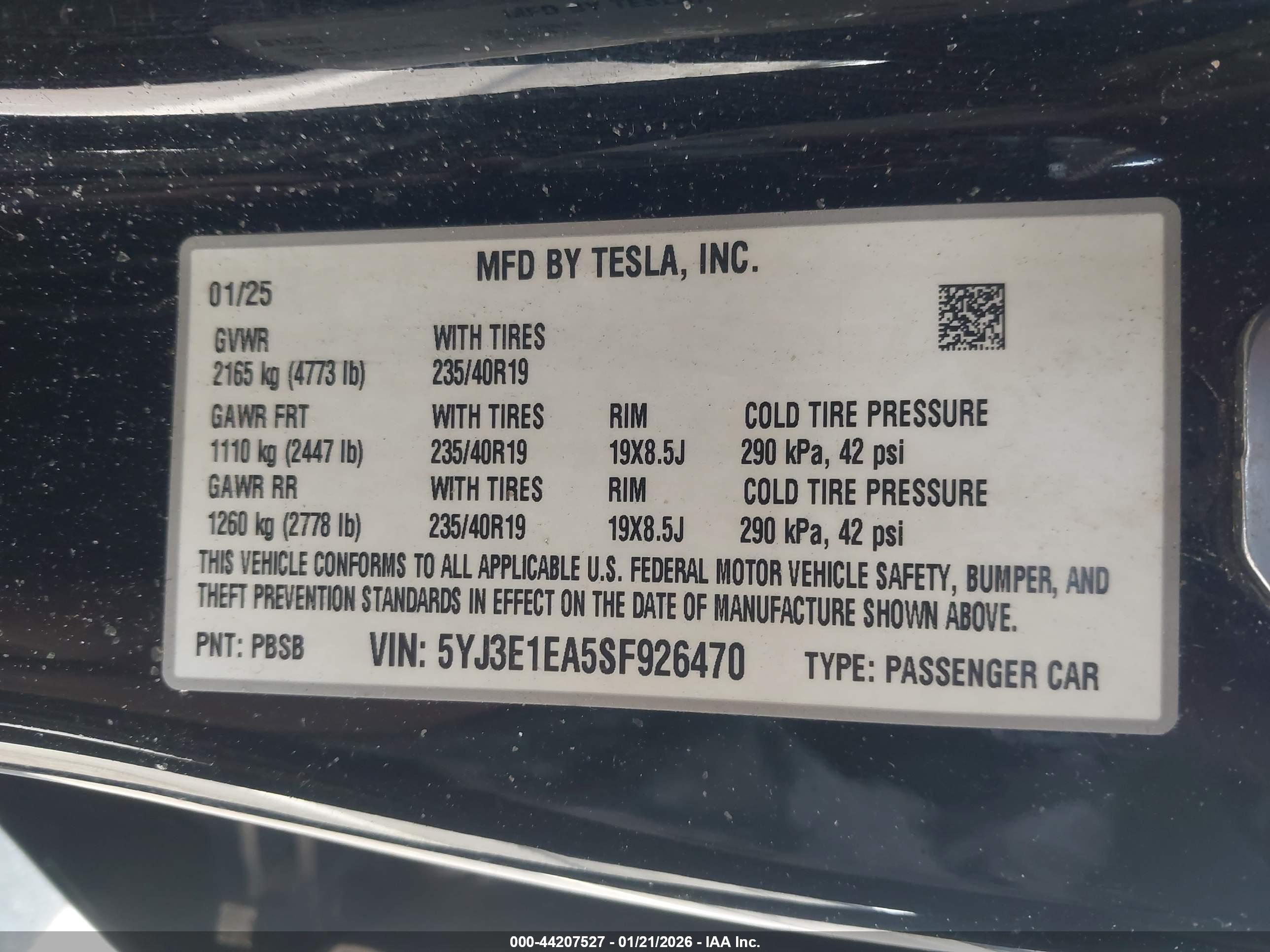 TESLA MODEL image 9