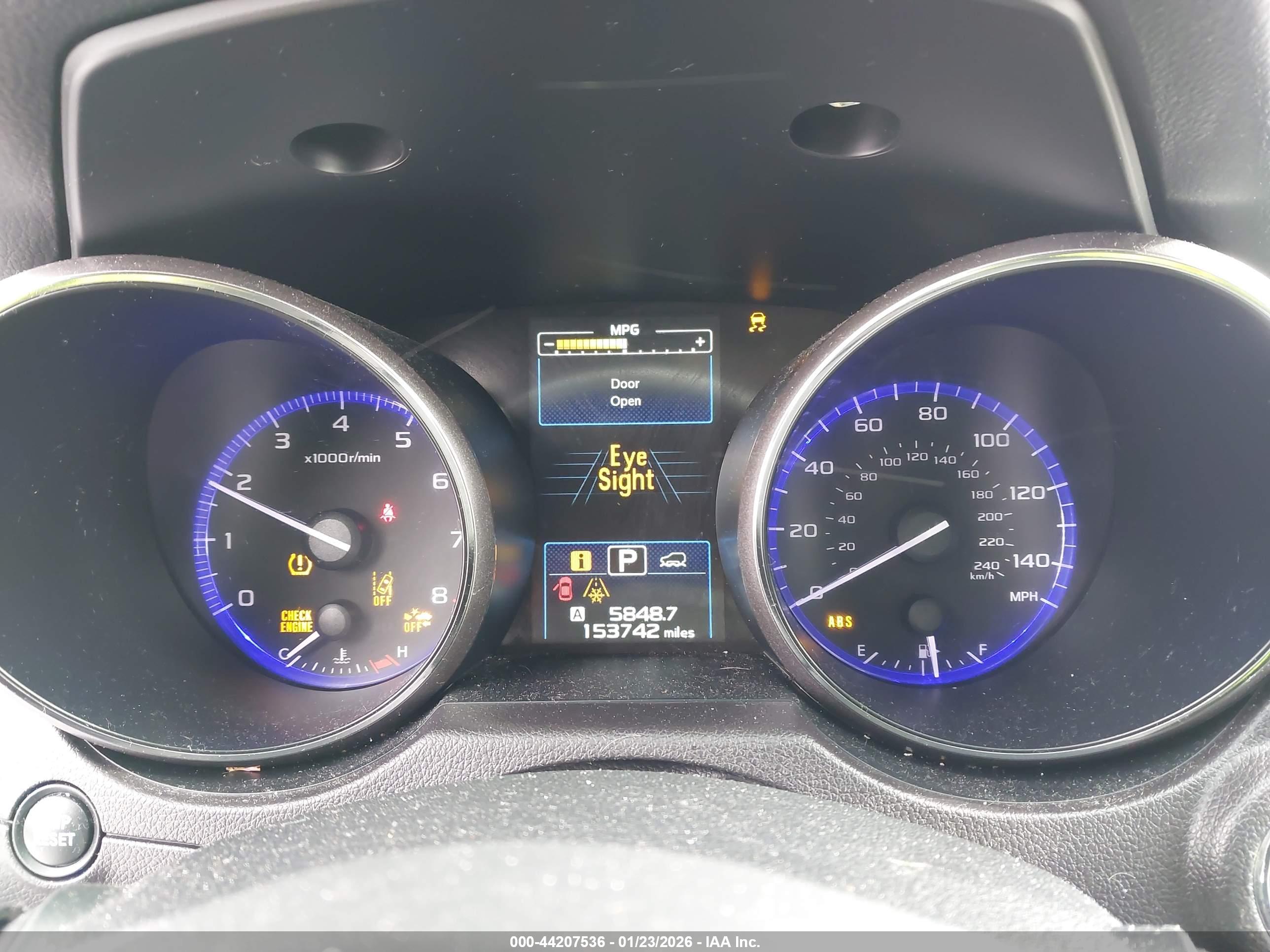 SUBARU OUTBACK image 7
