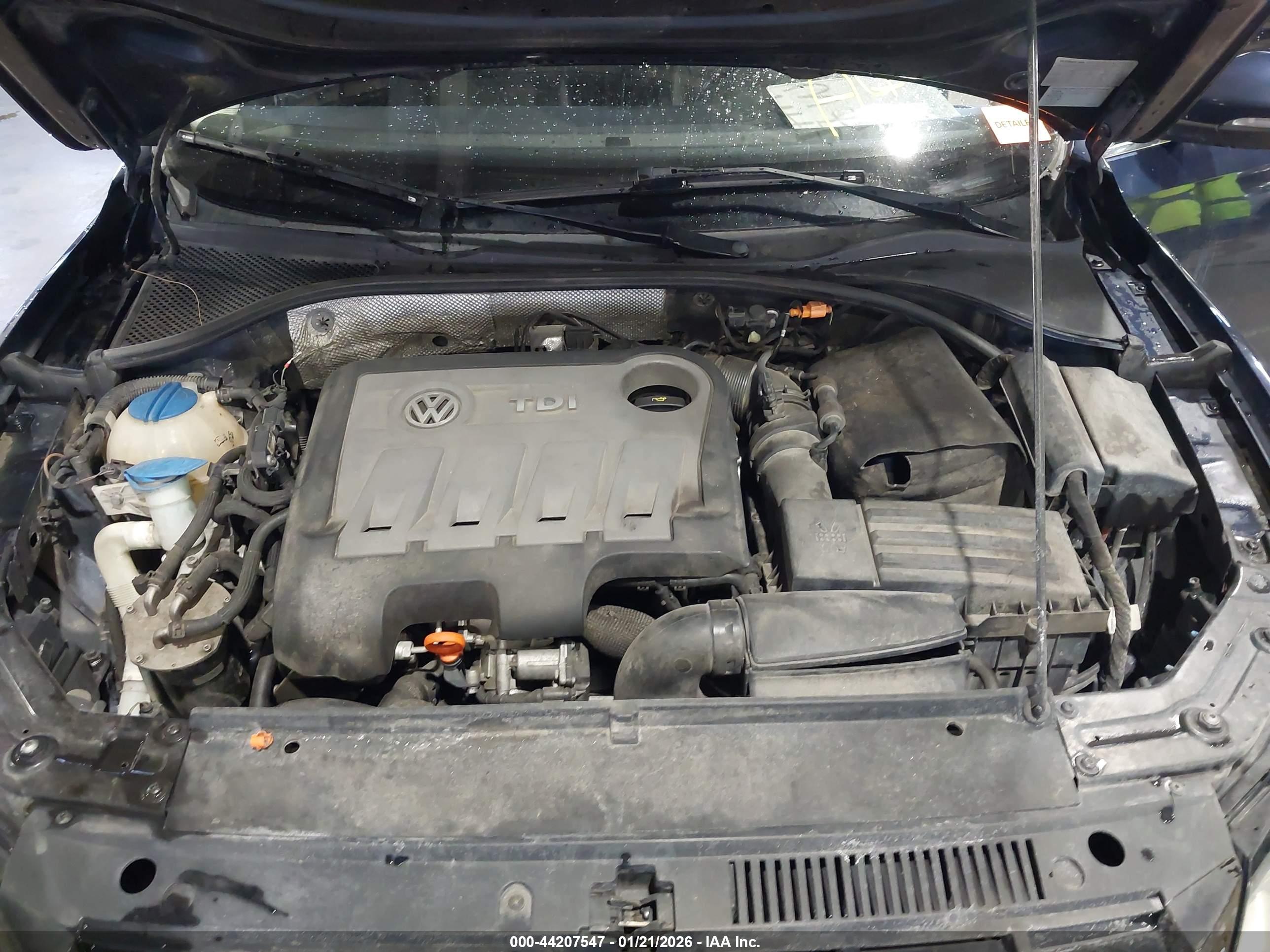 VOLKSWAGEN PASSAT image 10