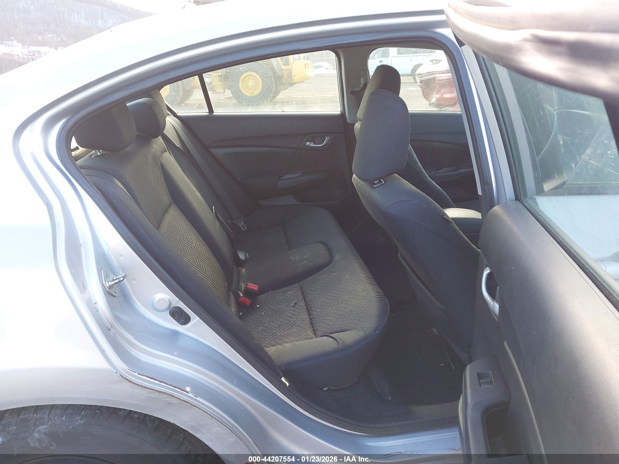 HONDA CIVIC image 8