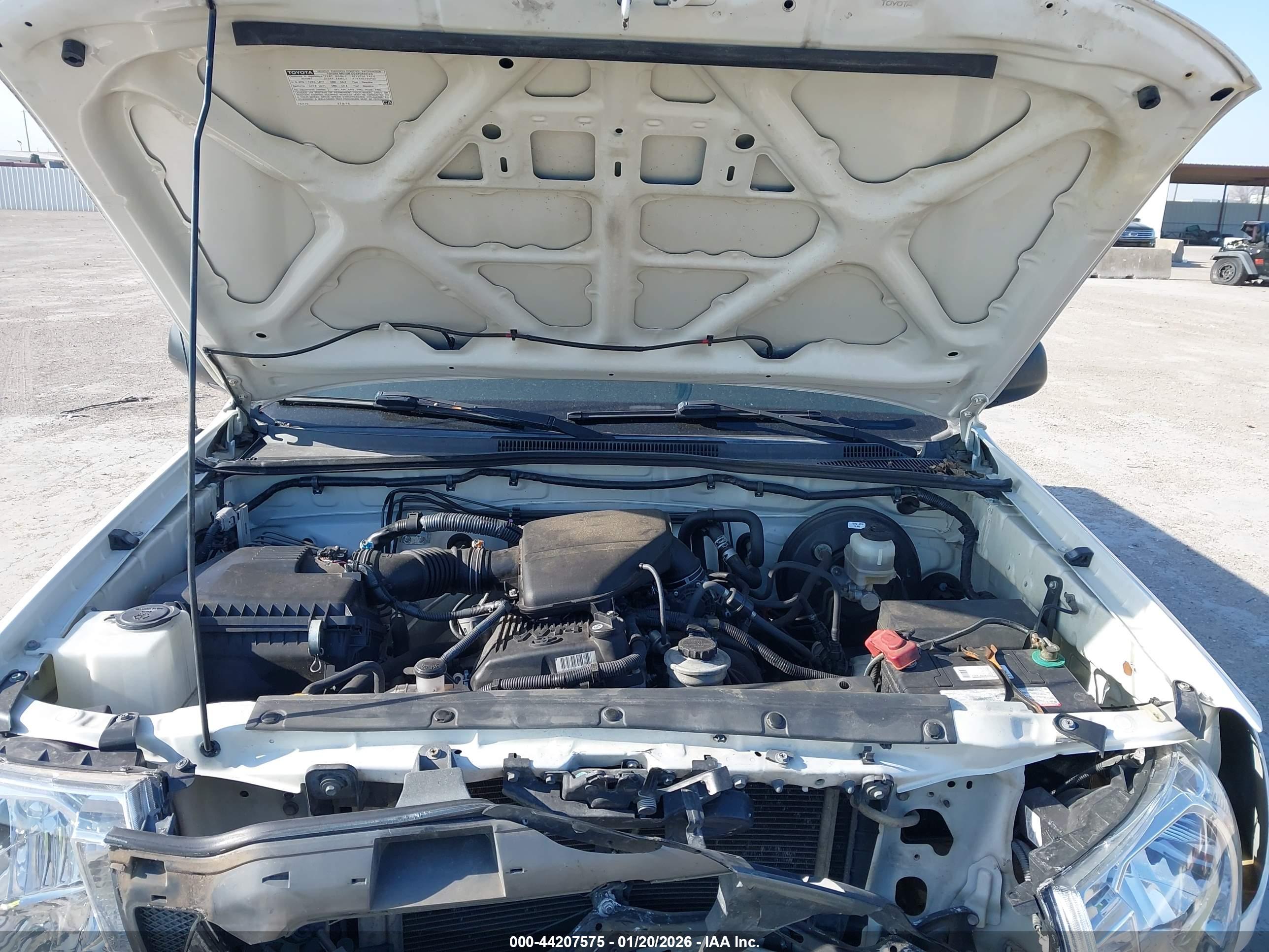 TOYOTA TACOMA image 10