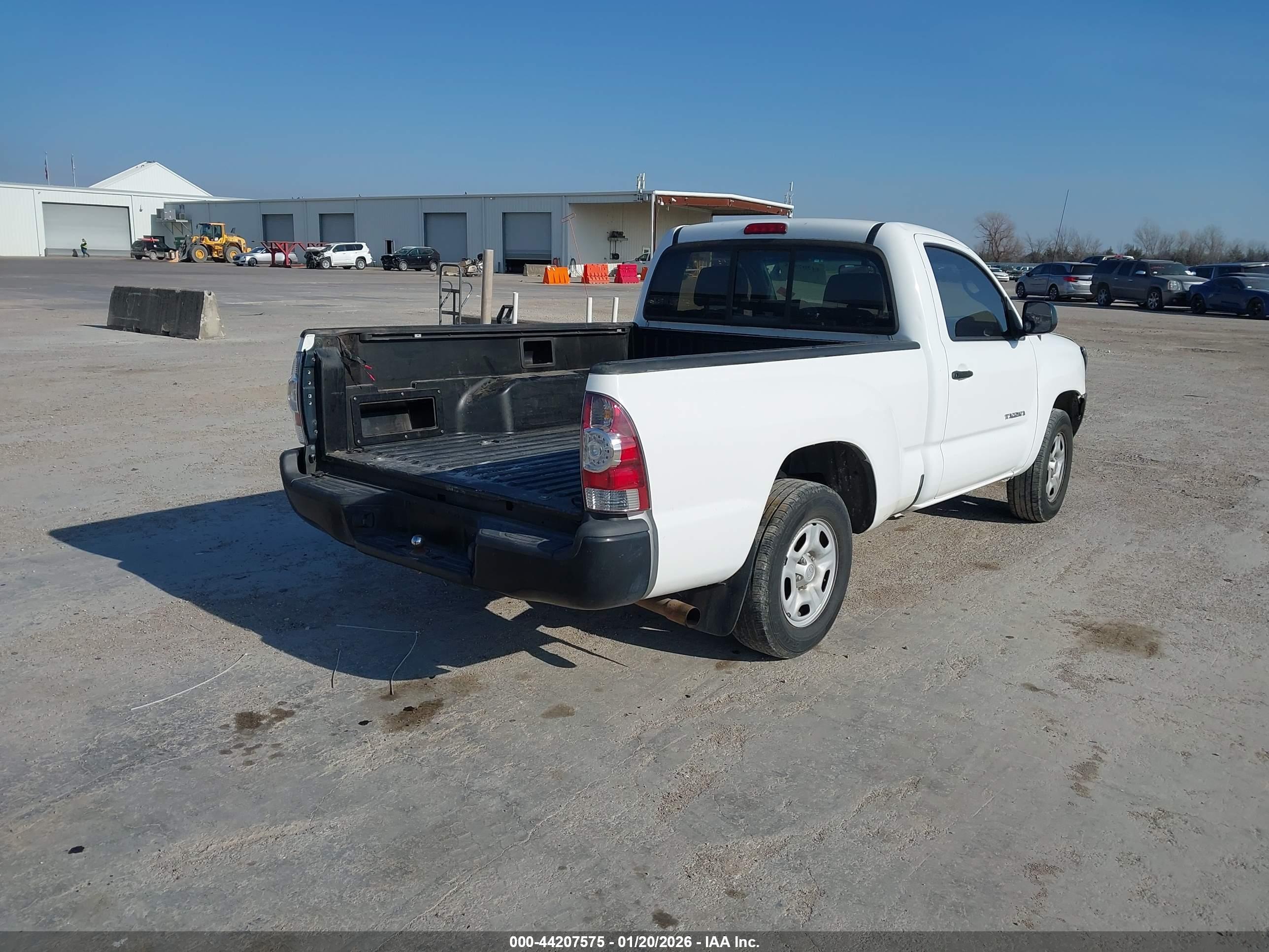 TOYOTA TACOMA image 4