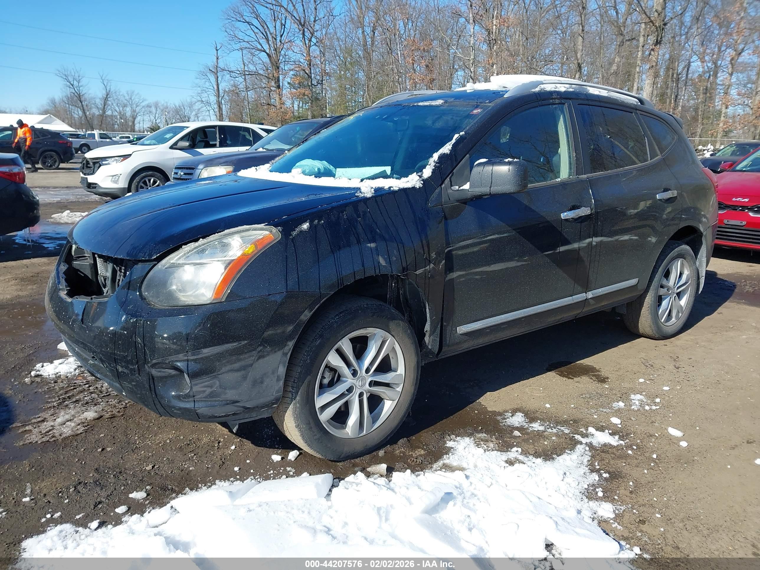 NISSAN ROGUE image 2