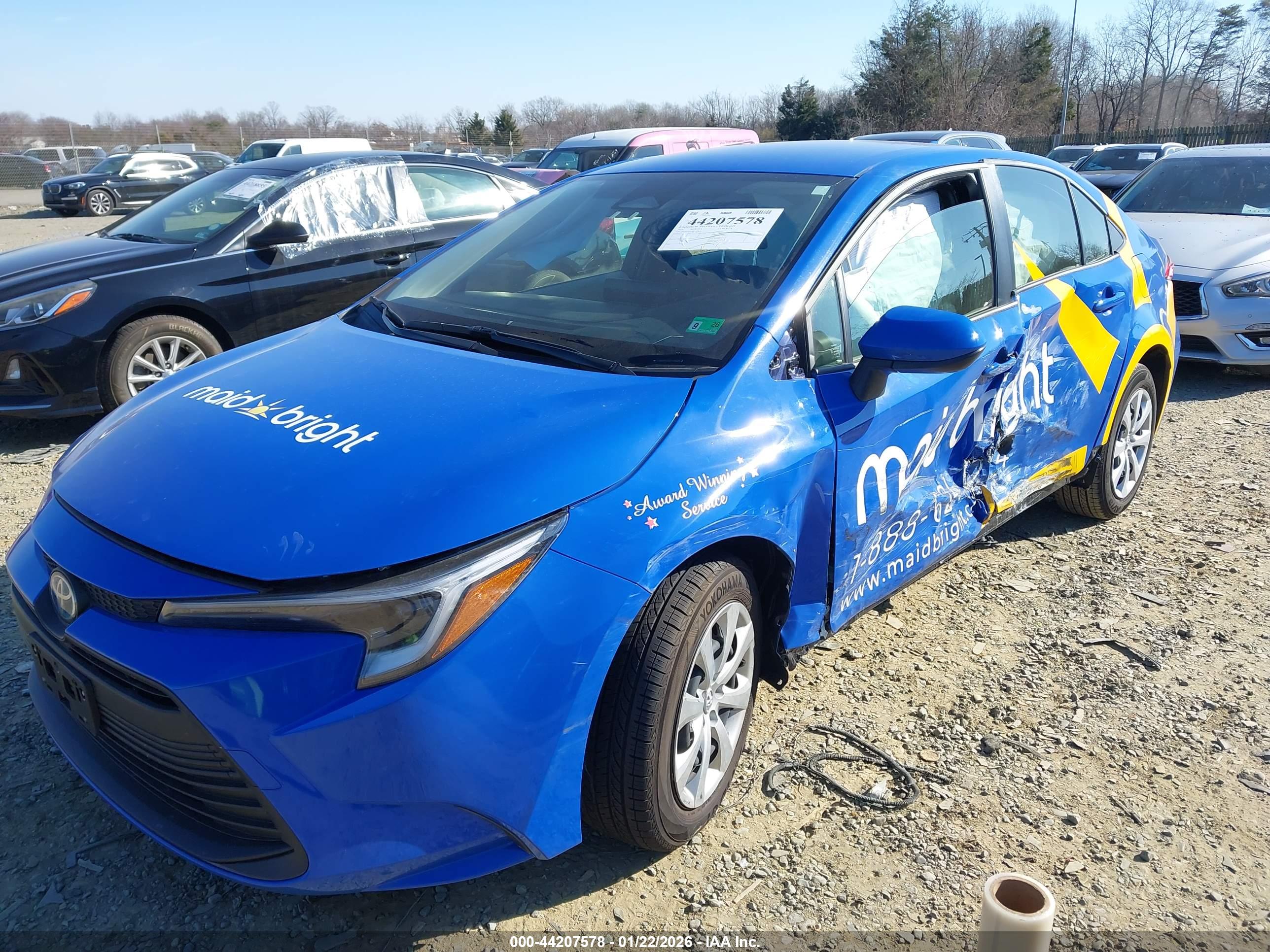 TOYOTA COROLLA image 2