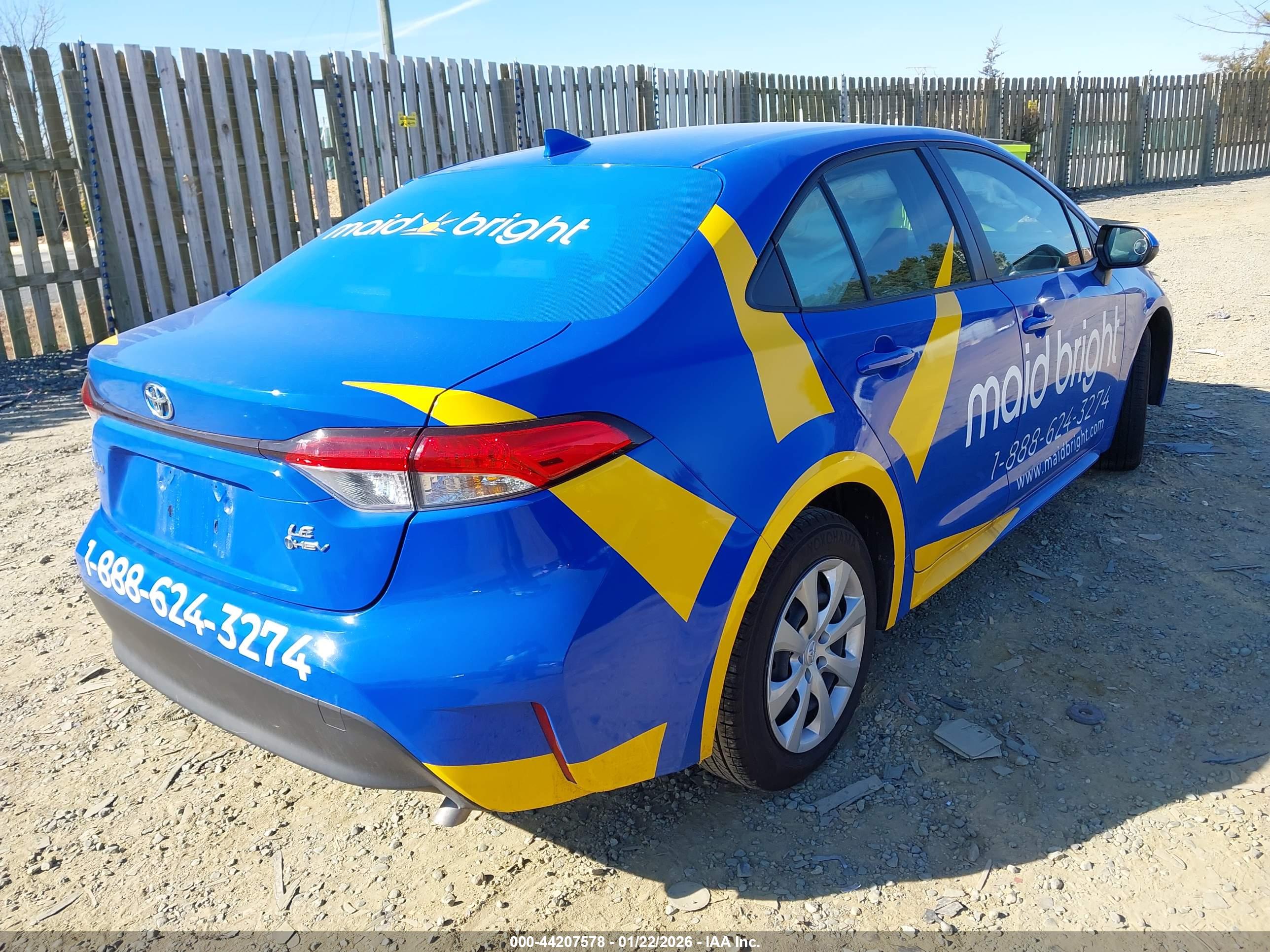 TOYOTA COROLLA image 4