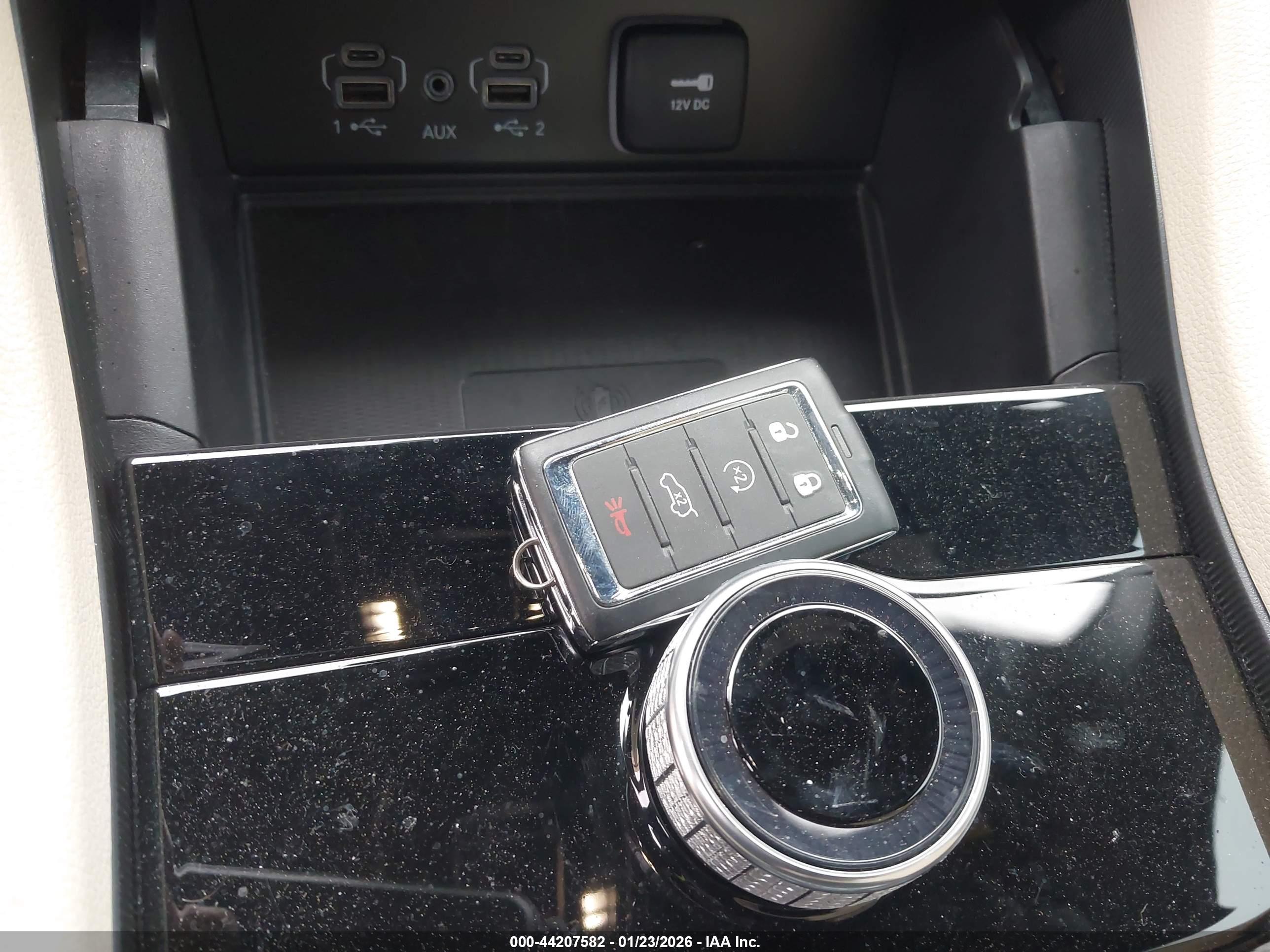 JEEP GRAND image 11