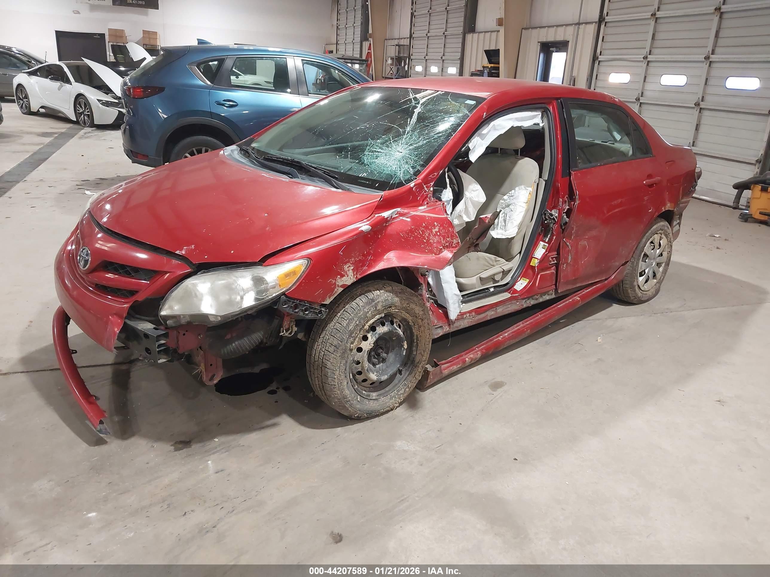 TOYOTA COROLLA image 2