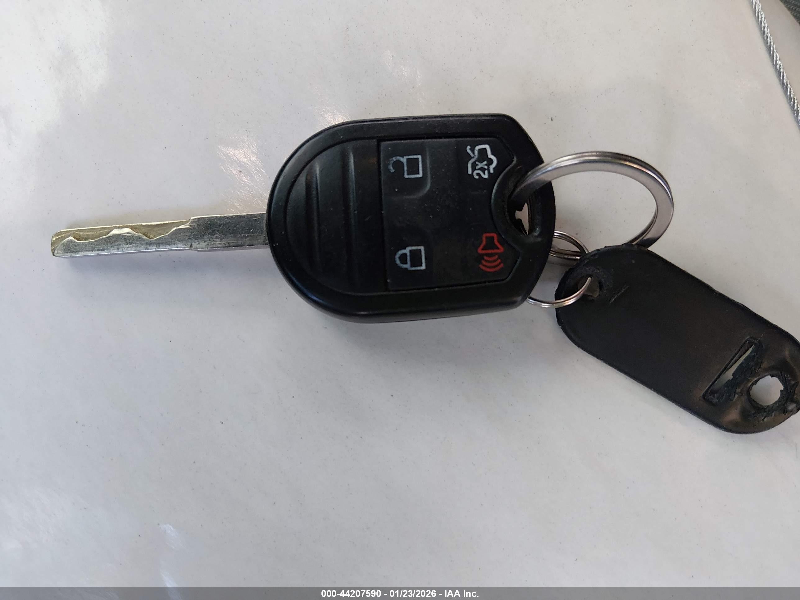 FORD ESCAPE image 11