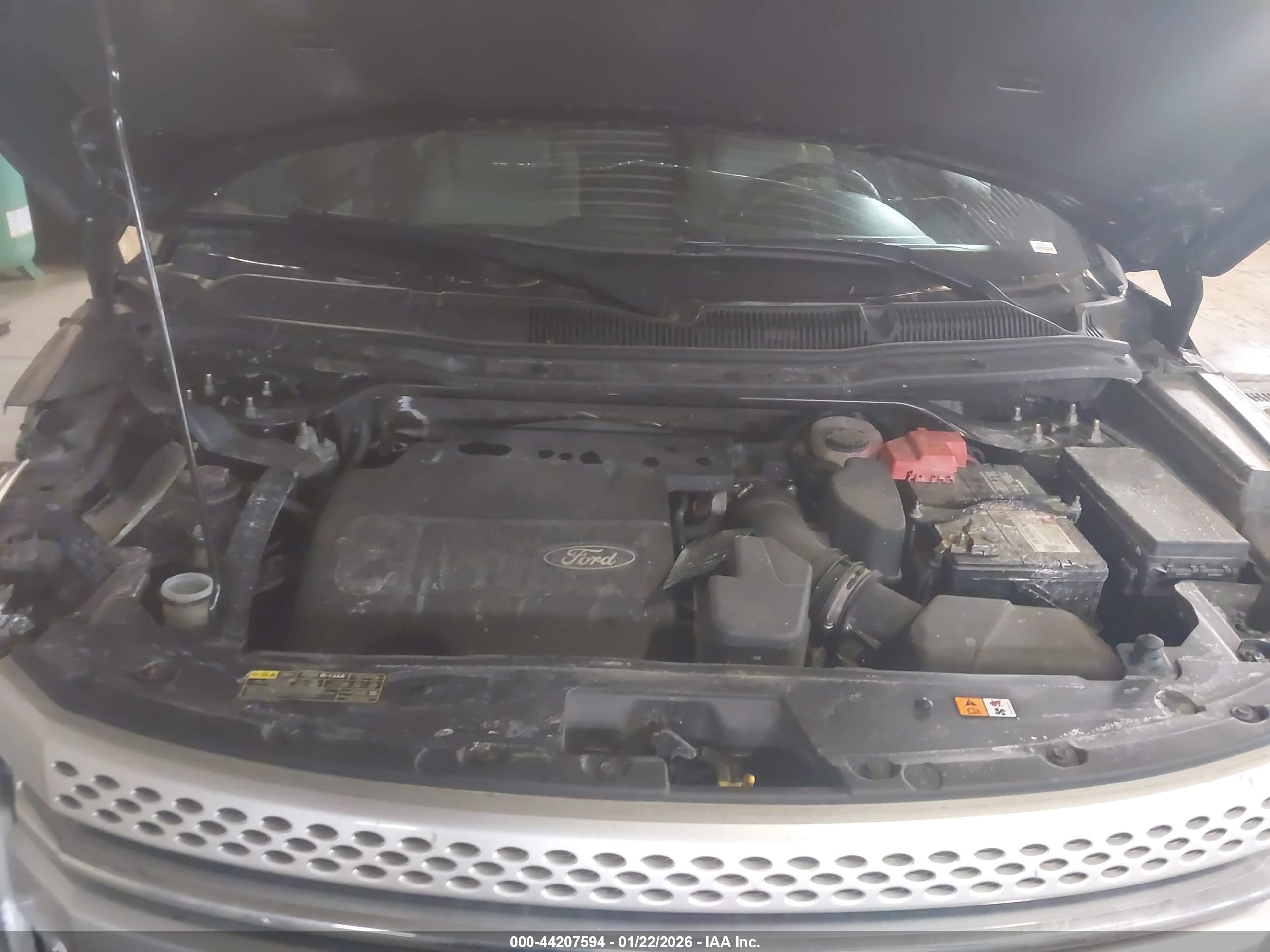 FORD EXPLORER image 10